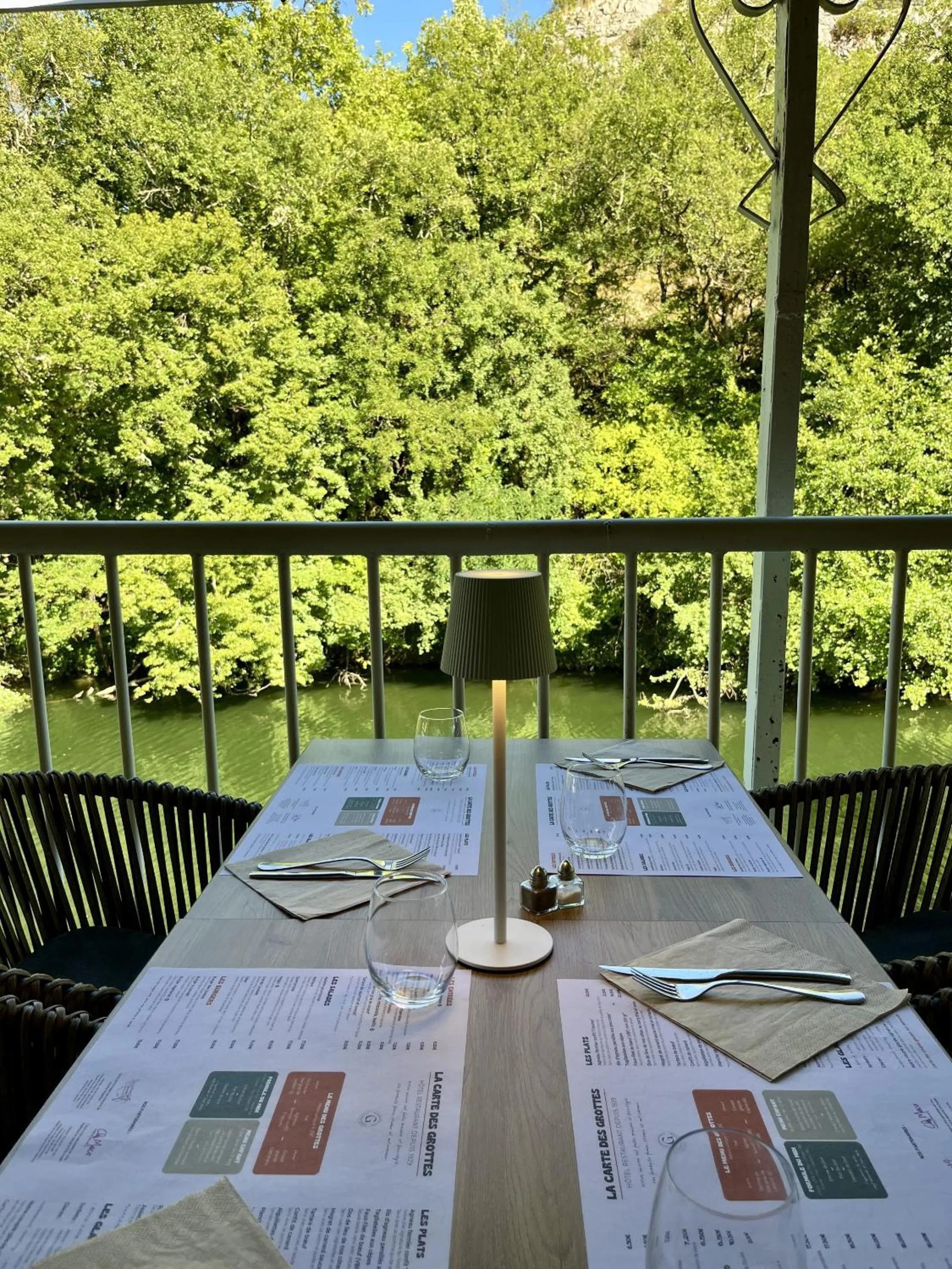 Dining area in Le Refuge du Célé