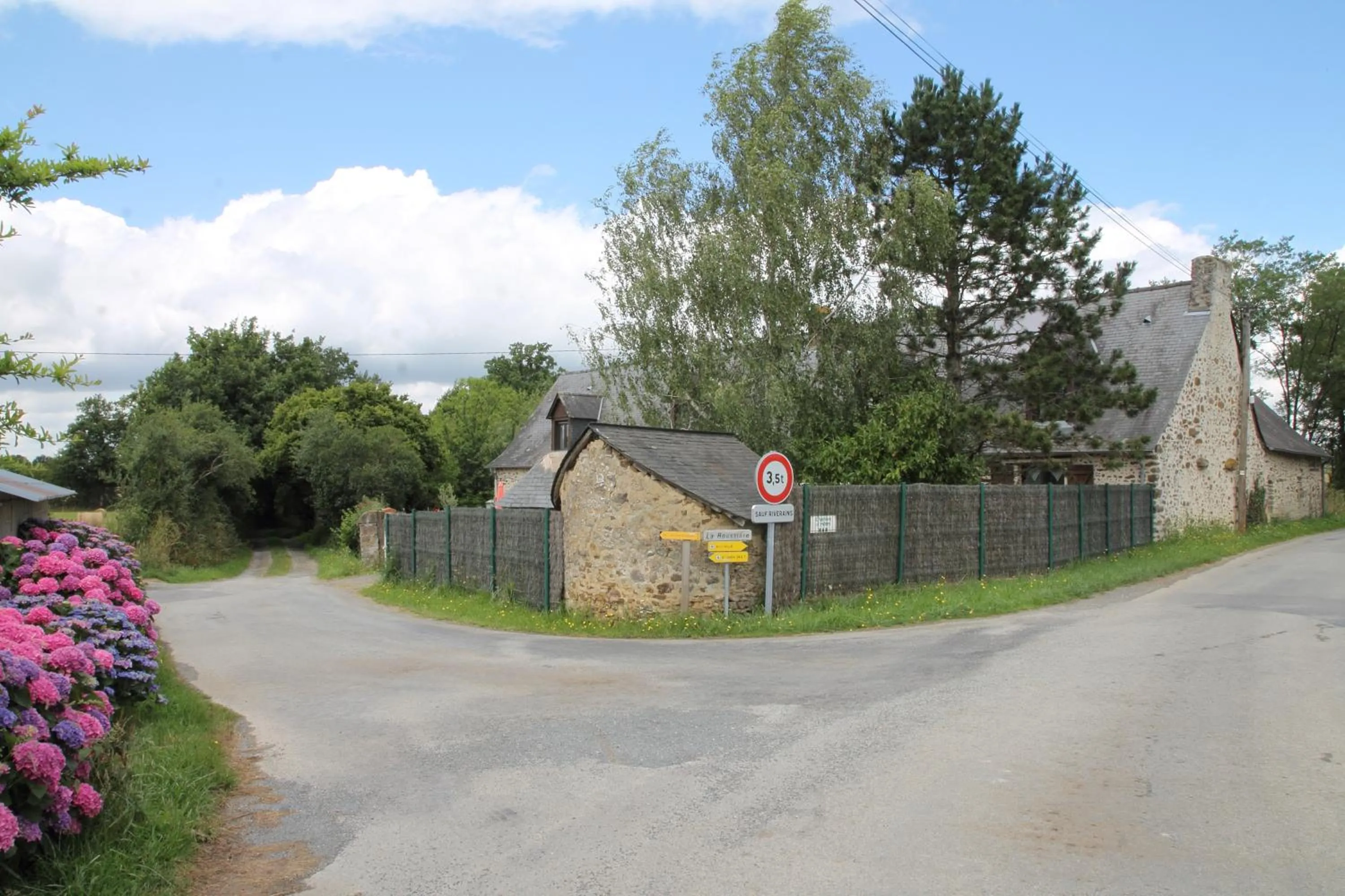 Street view in Chambre d hote La Roussiere