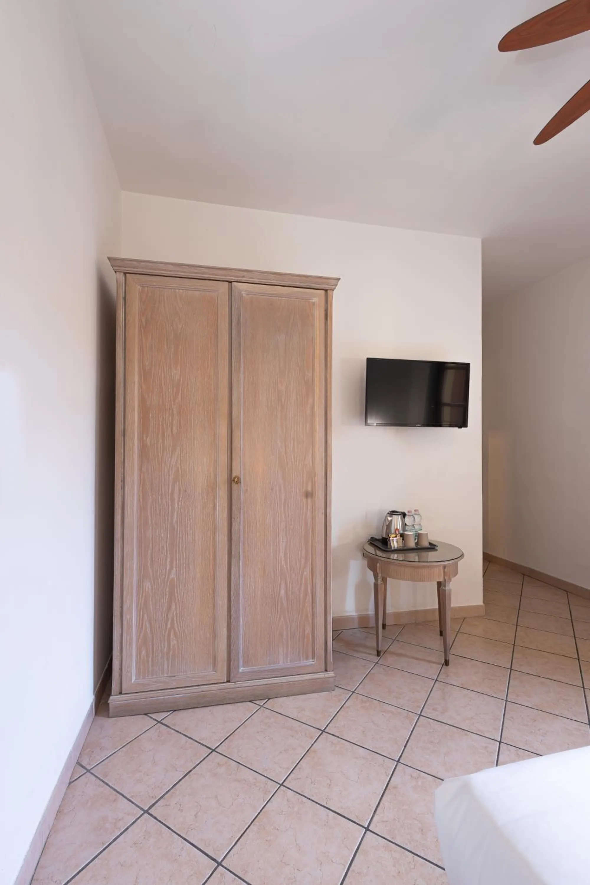 TV and multimedia in LVG Hotel Collection - Tornielli 9