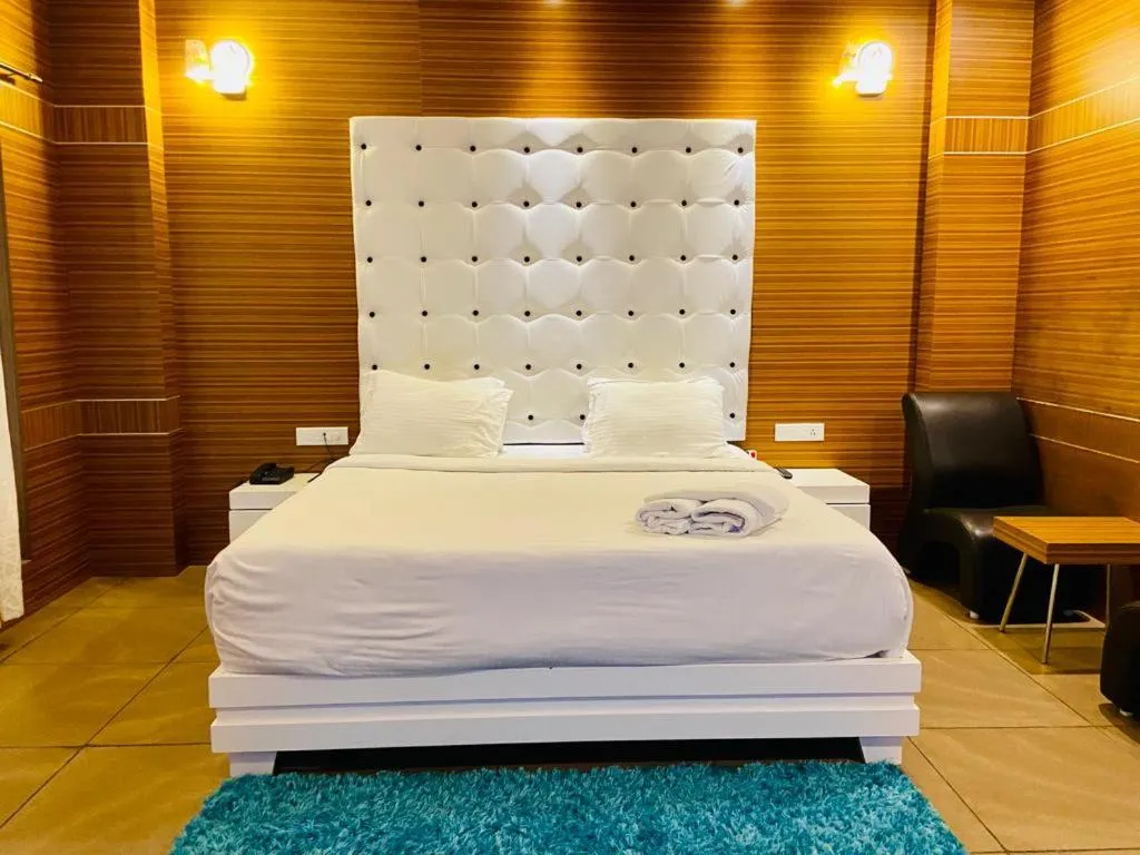 Bed in Pearl Park Beach Resort Private Limited
