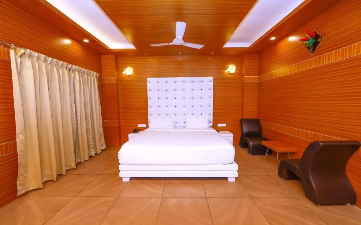 Coffee/tea facilities, Bed in Pearl Park Beach Resort Private Limited