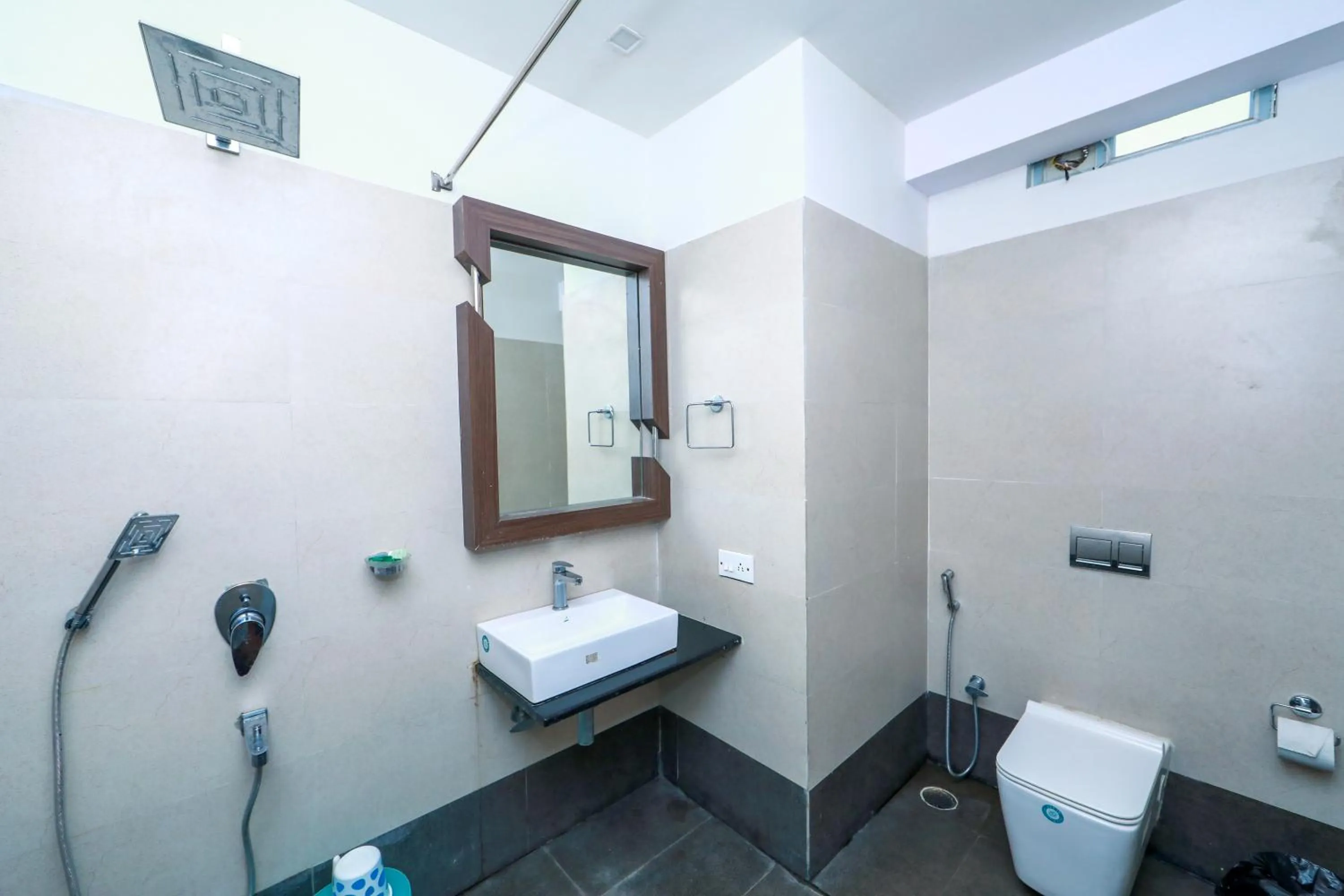 Shower in Pearl Park Beach Resort Private Limited