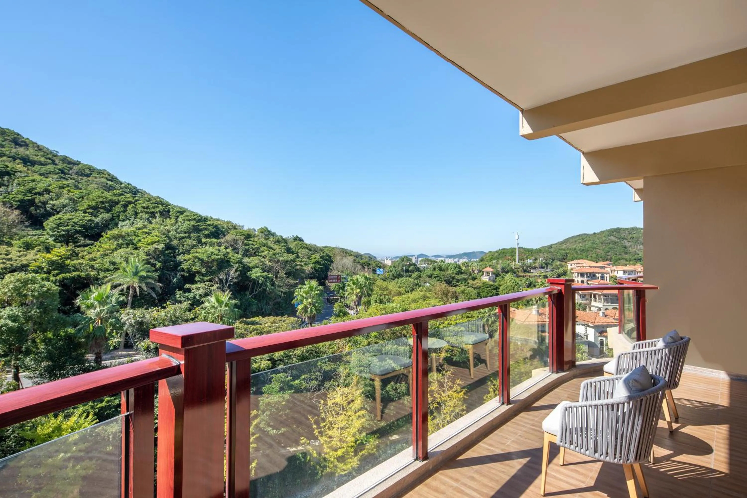 Natural landscape in Crowne Plaza Zhoushan Seaview by IHG