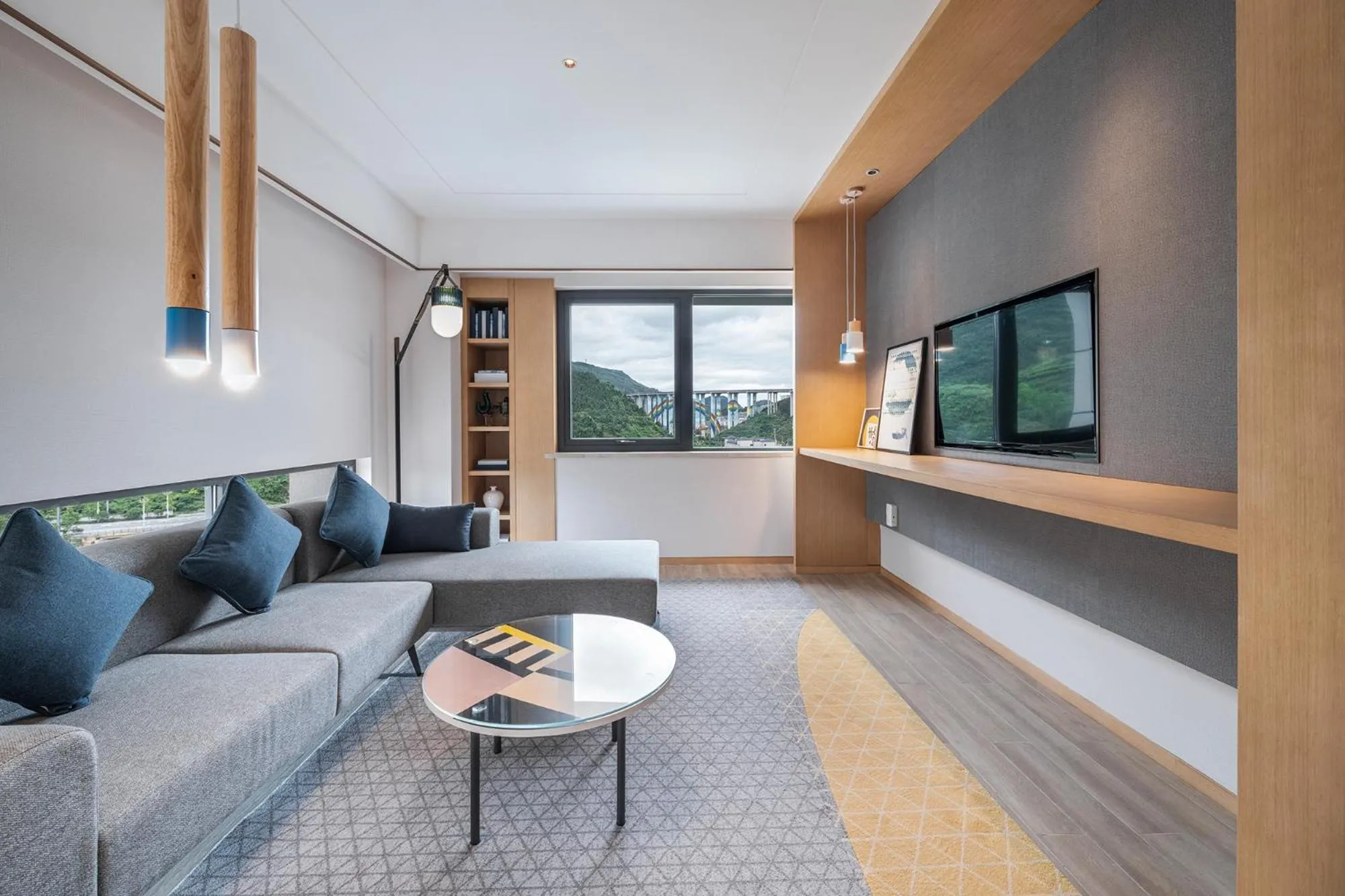 Living room in Holiday Inn Tongren Wanshan by IHG