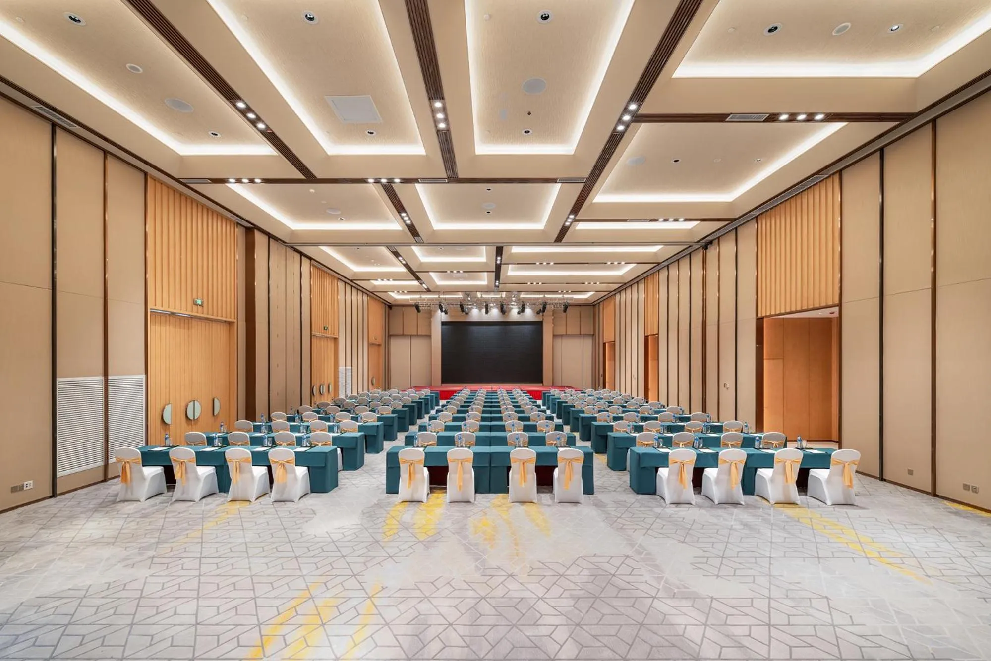 Business facilities in Holiday Inn Tongren Wanshan by IHG