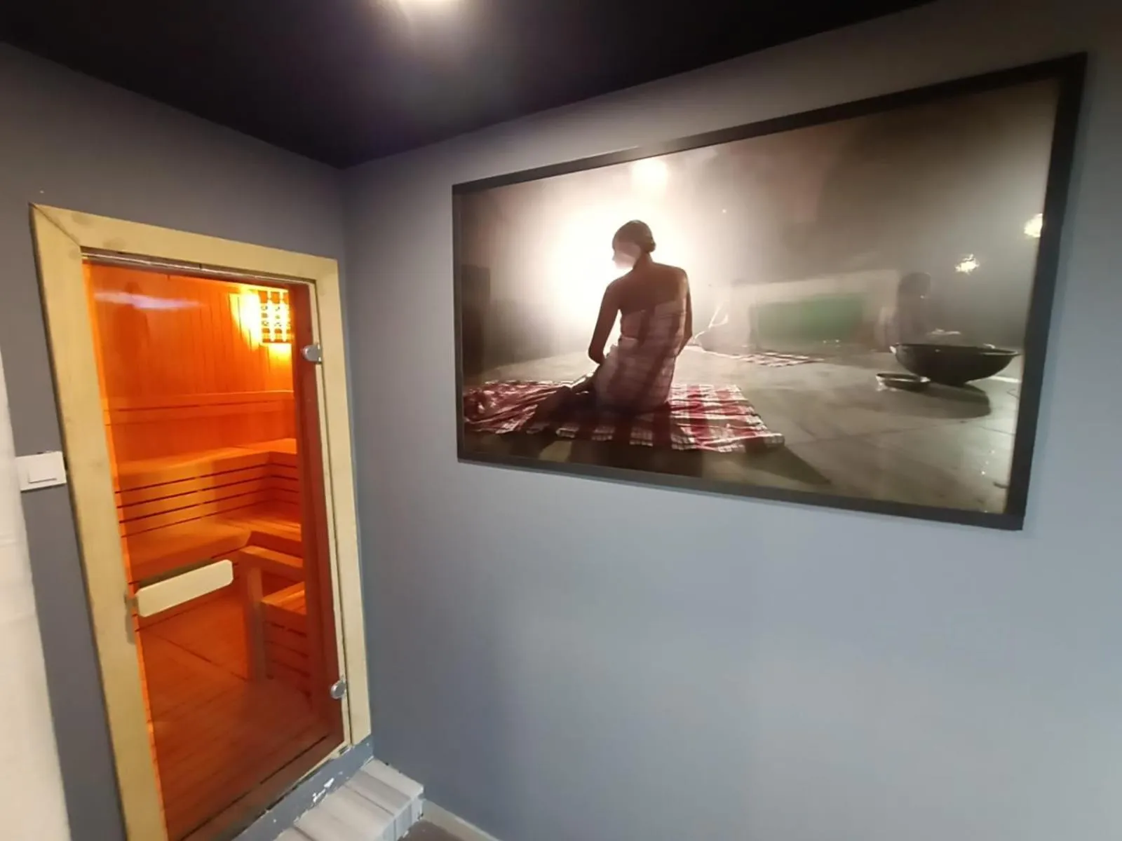 Shower in Grand Park Hotel Istanbul Beylikduzu