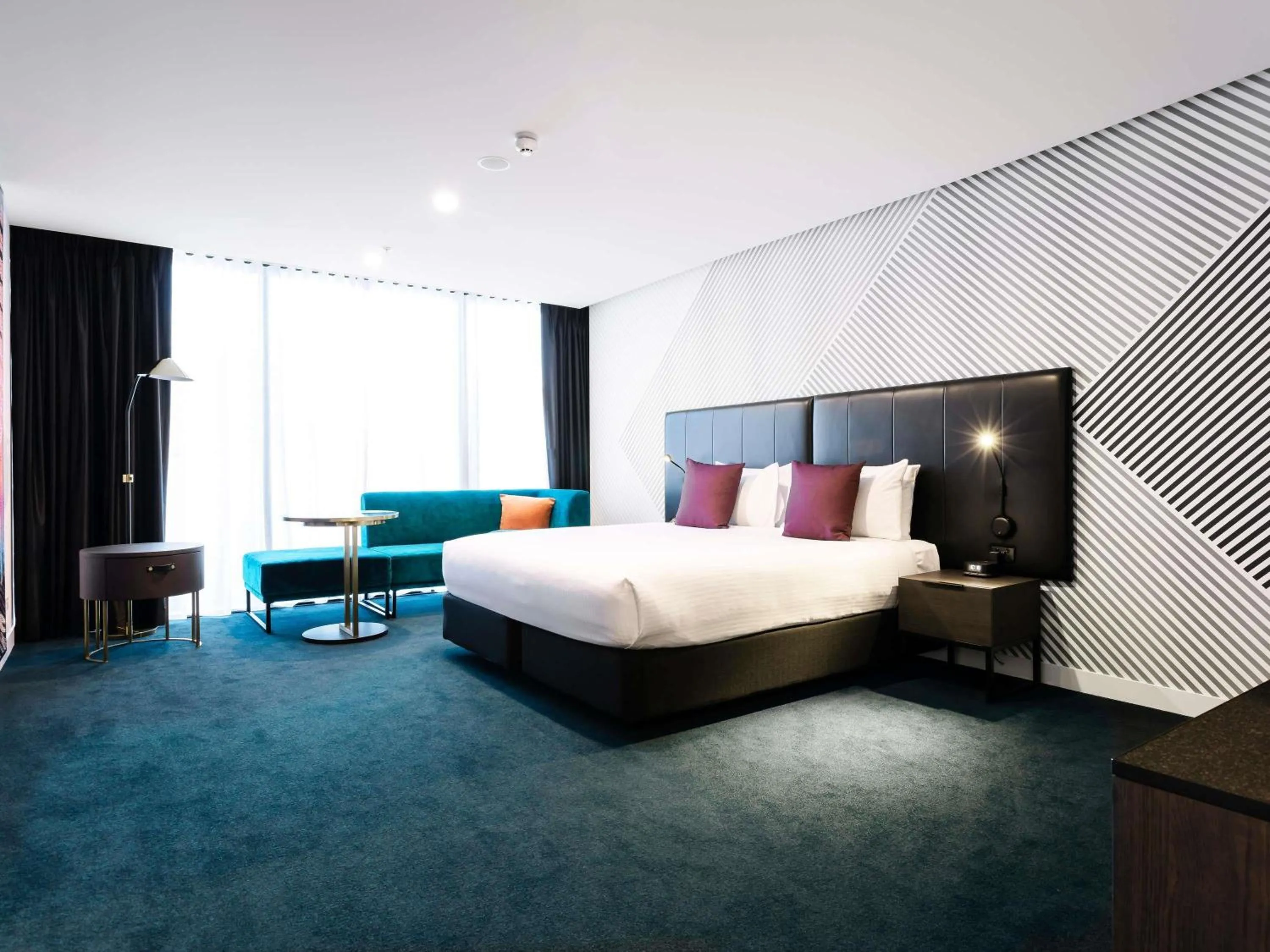 Bedroom, Bed in Movenpick Hotel Melbourne On Spencer