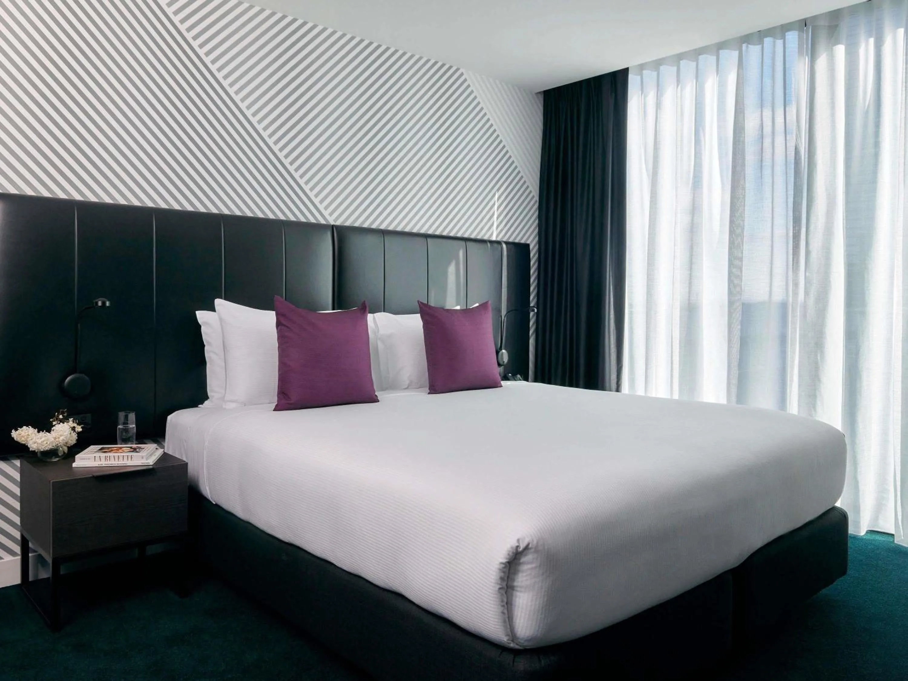 Bedroom, Bed in Movenpick Hotel Melbourne On Spencer