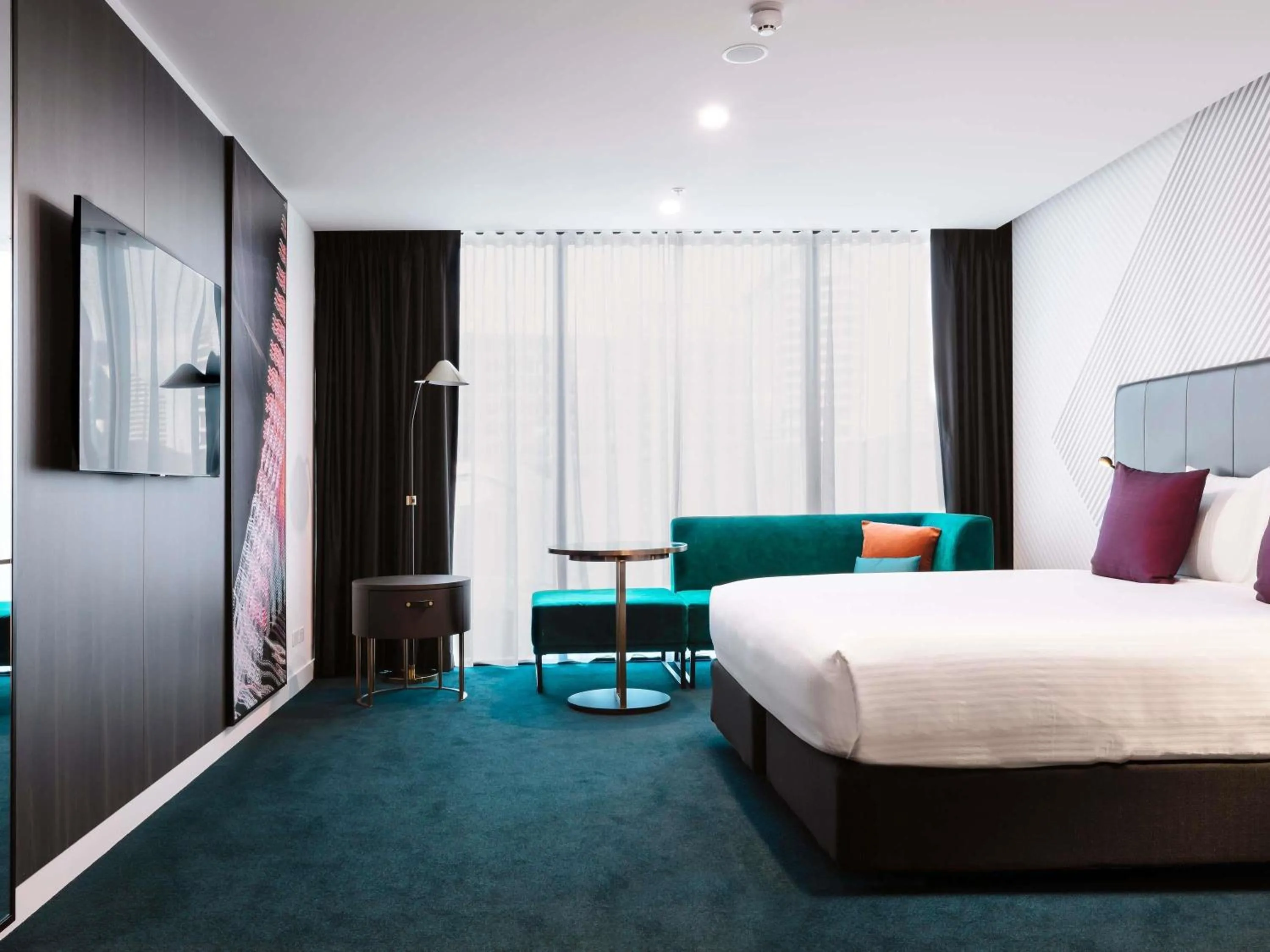 Bedroom, Bed in Movenpick Hotel Melbourne On Spencer