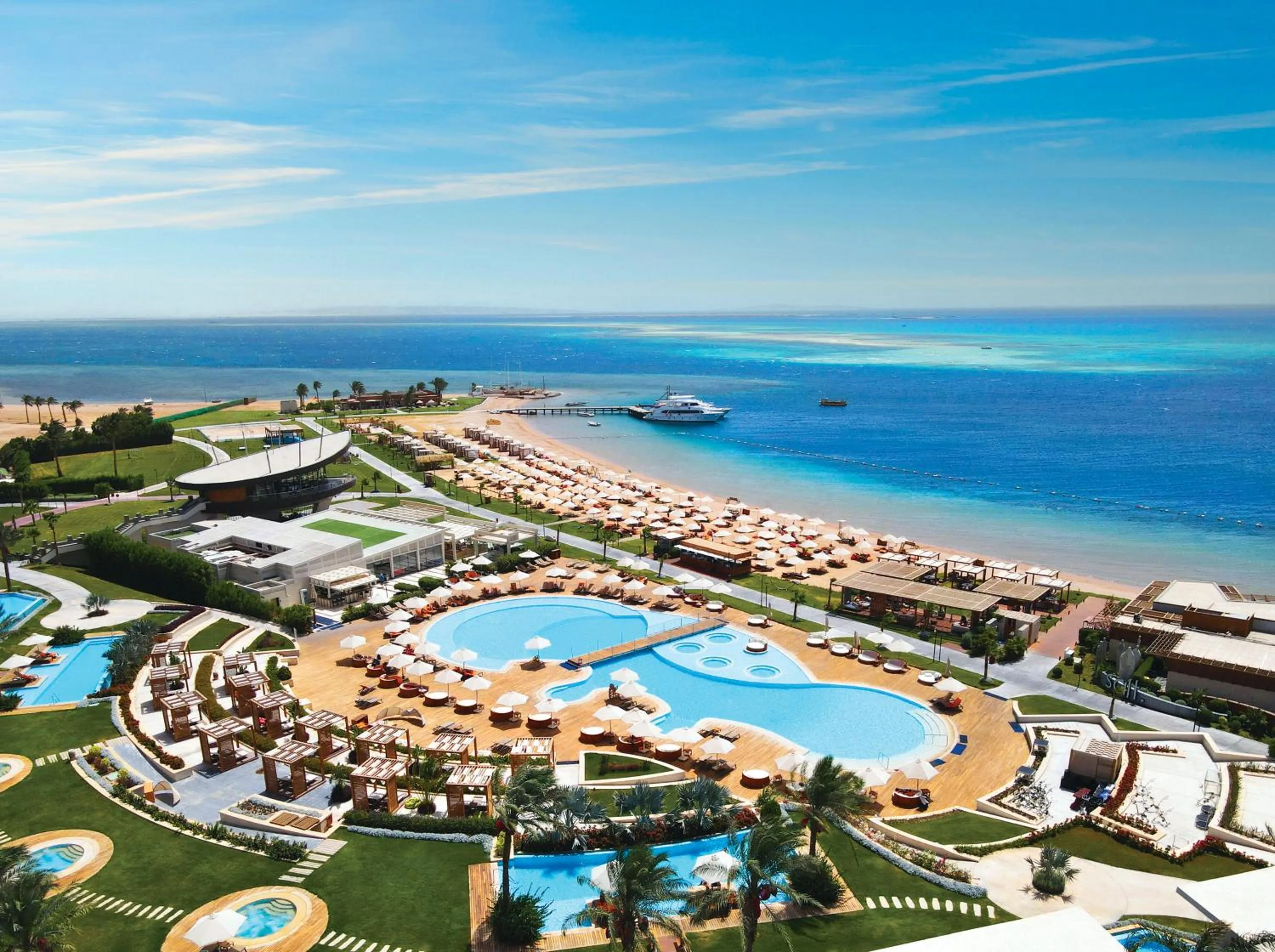 Property building in Rixos Premium Magawish Suites and Villas- Ultra All-Inclusive