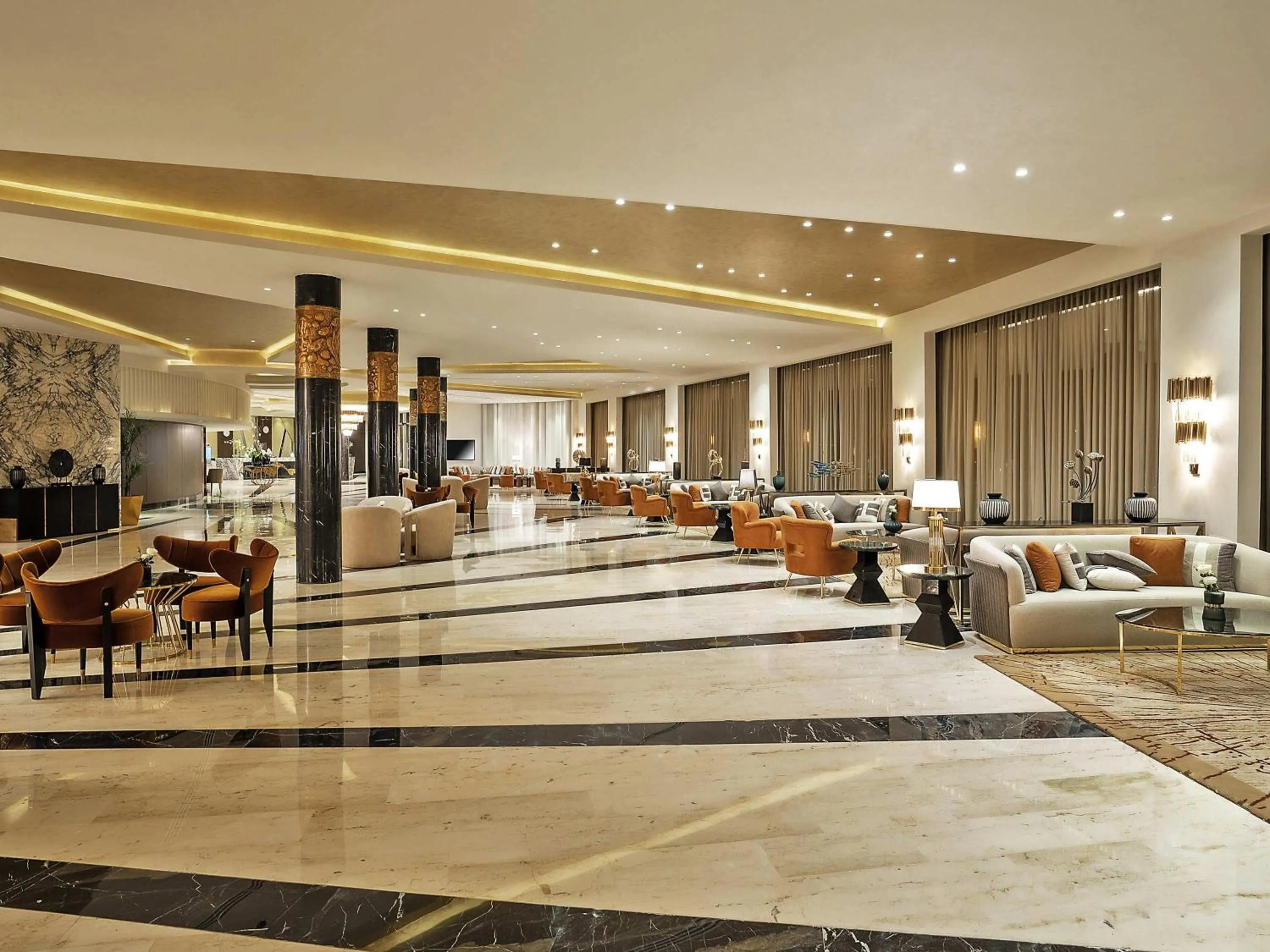 Lounge or bar in Rixos Premium Magawish Suites and Villas- Ultra All-Inclusive