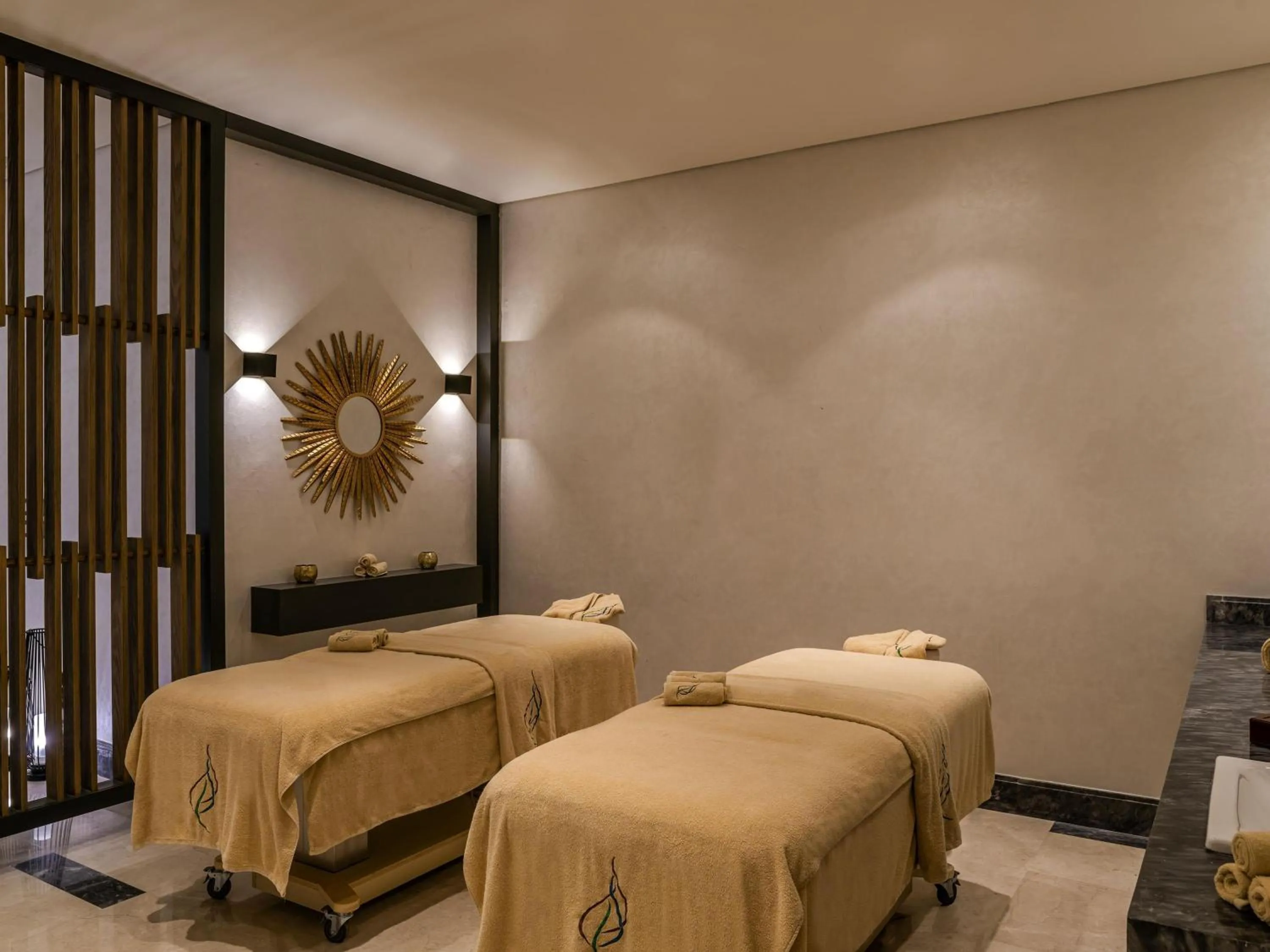 Spa and wellness centre/facilities, Bed in Rixos Premium Magawish Suites and Villas- Ultra All-Inclusive