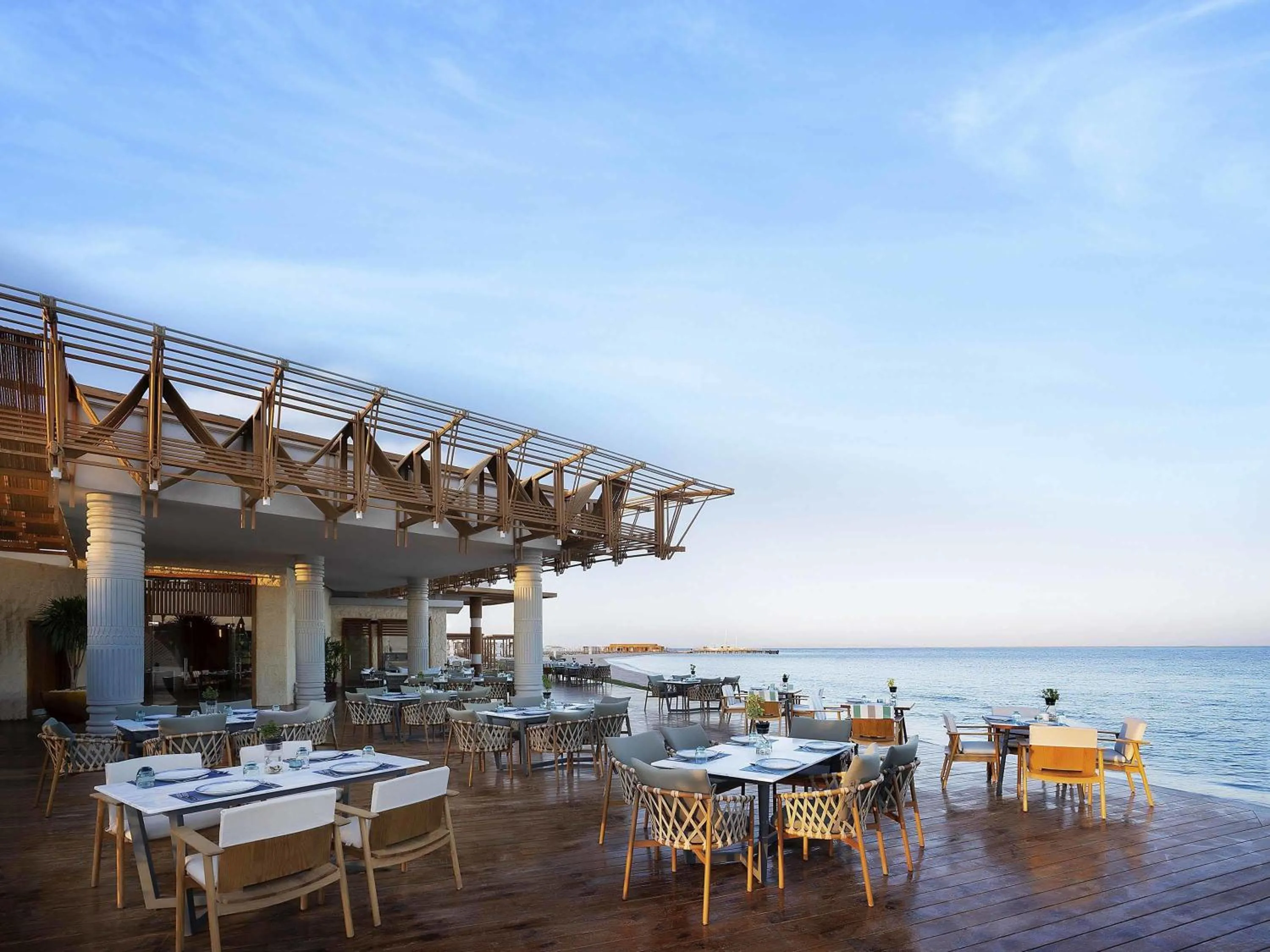 Restaurant/places to eat in Rixos Premium Magawish Suites and Villas
