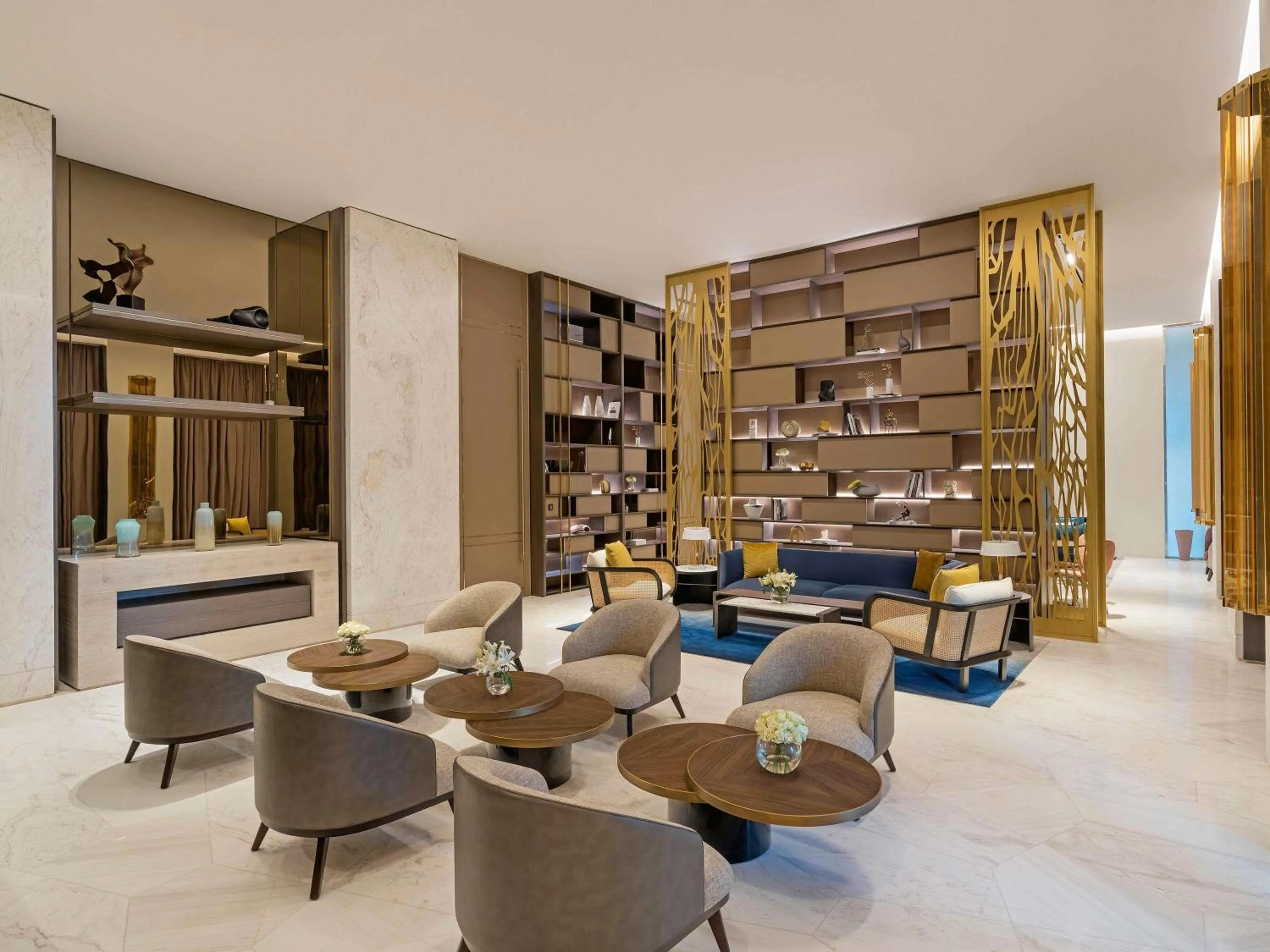 Lounge or bar in Fairmont Ramla Riyadh