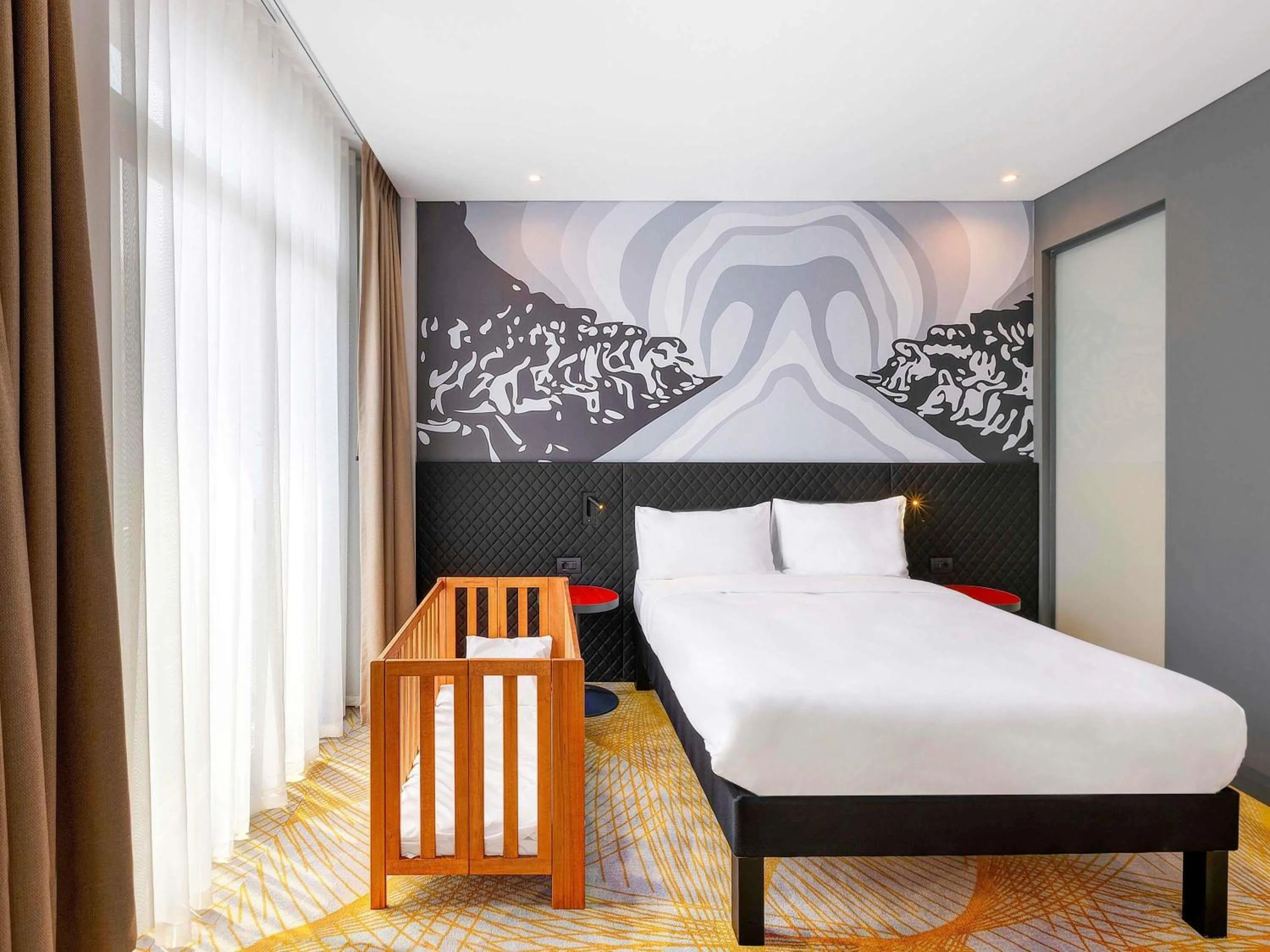 Bedroom, Bed in ibis Styles Istanbul Merter