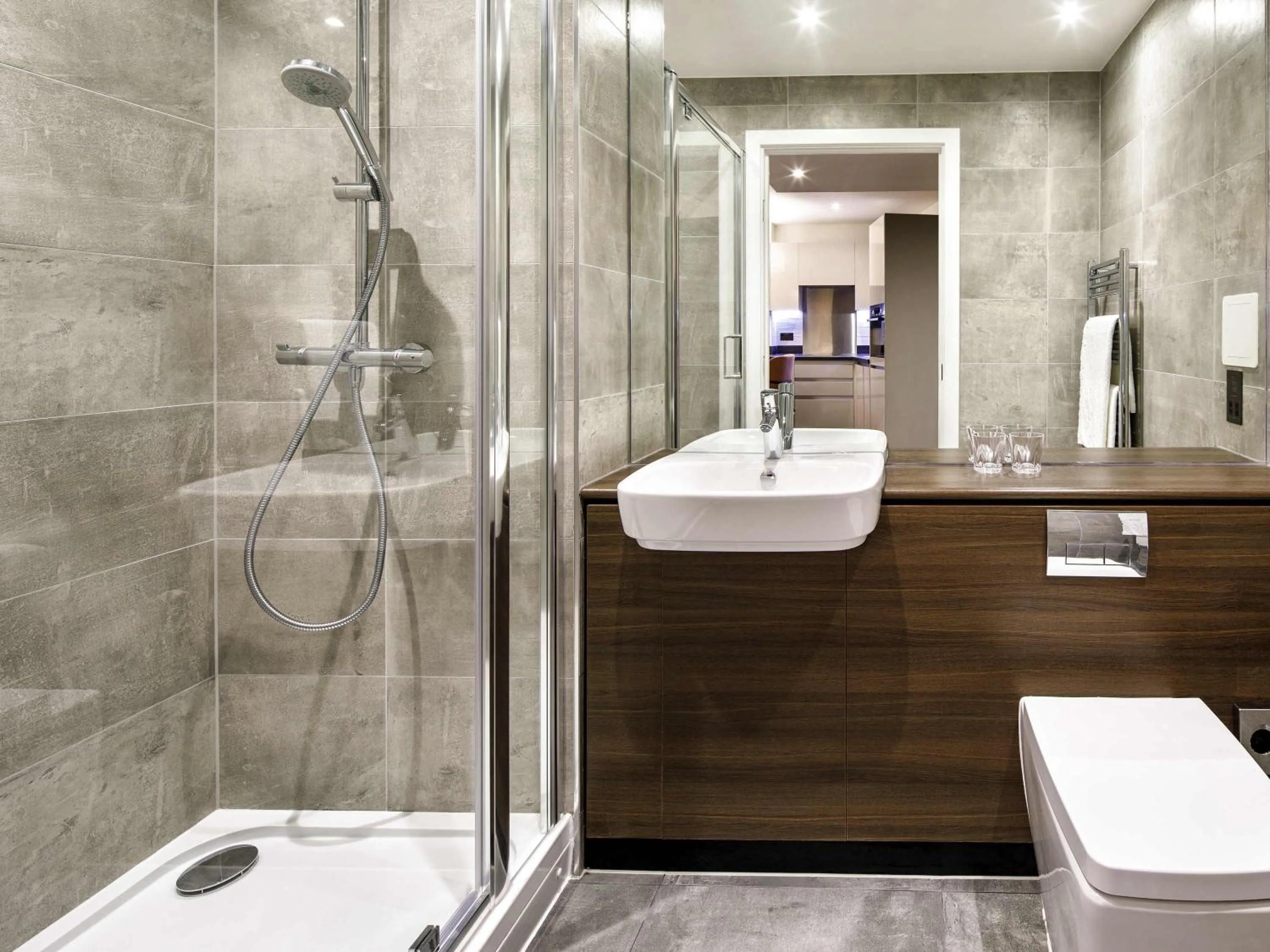 Bedroom in Aparthotel Adagio London Sutton Point