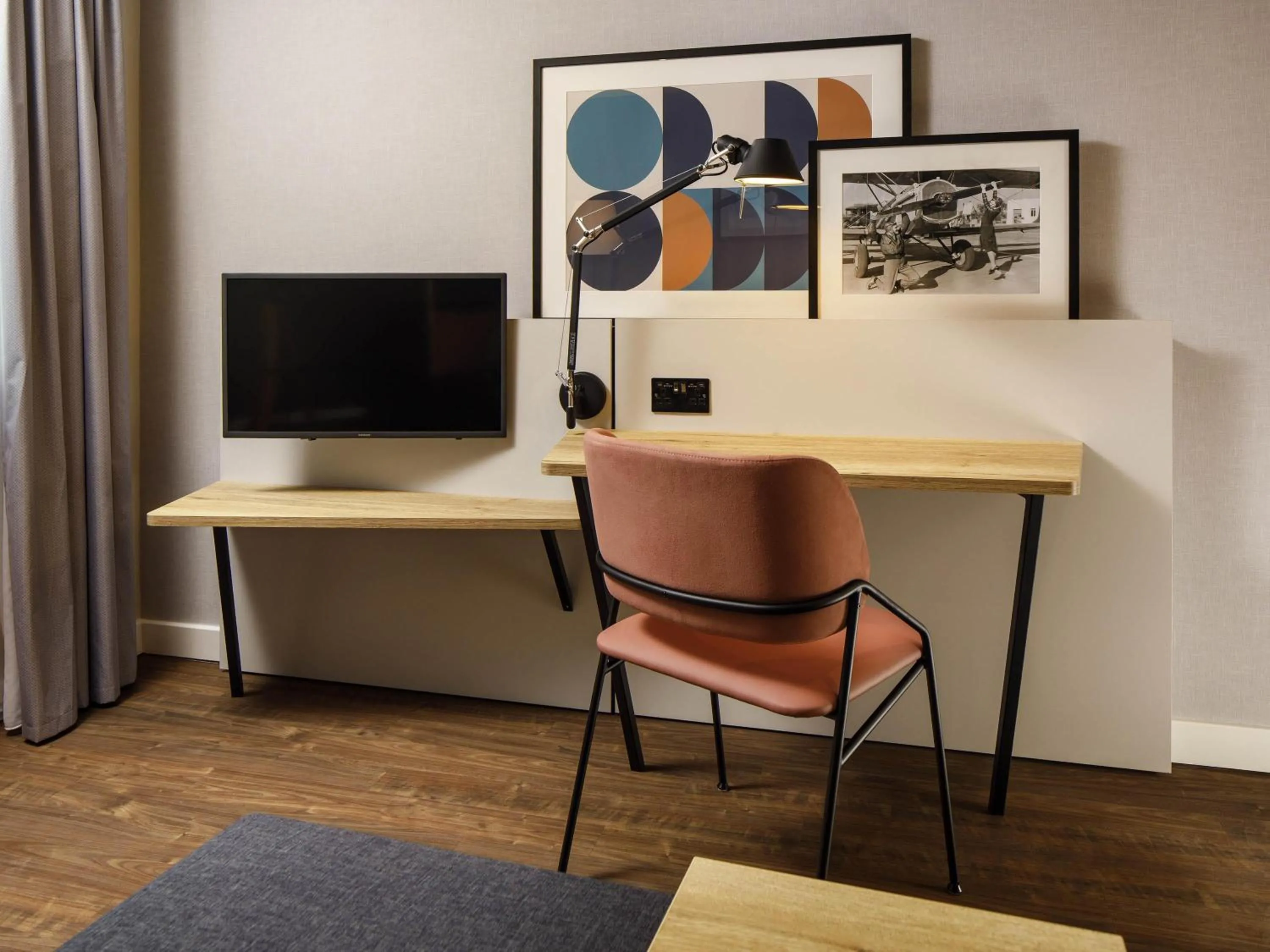 Bedroom in Aparthotel Adagio London Sutton Point