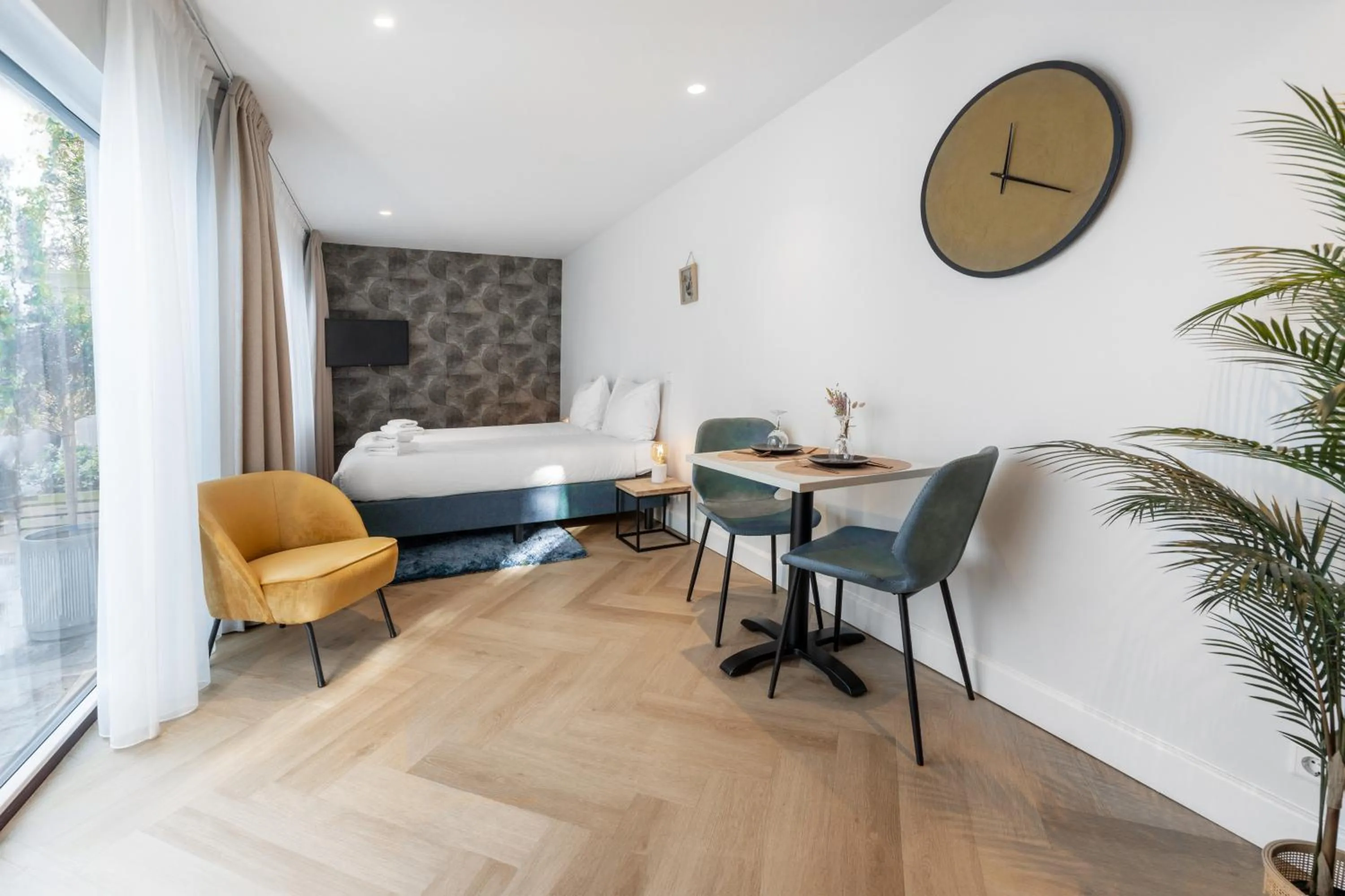 Bed in Boutique Hotel At Sea