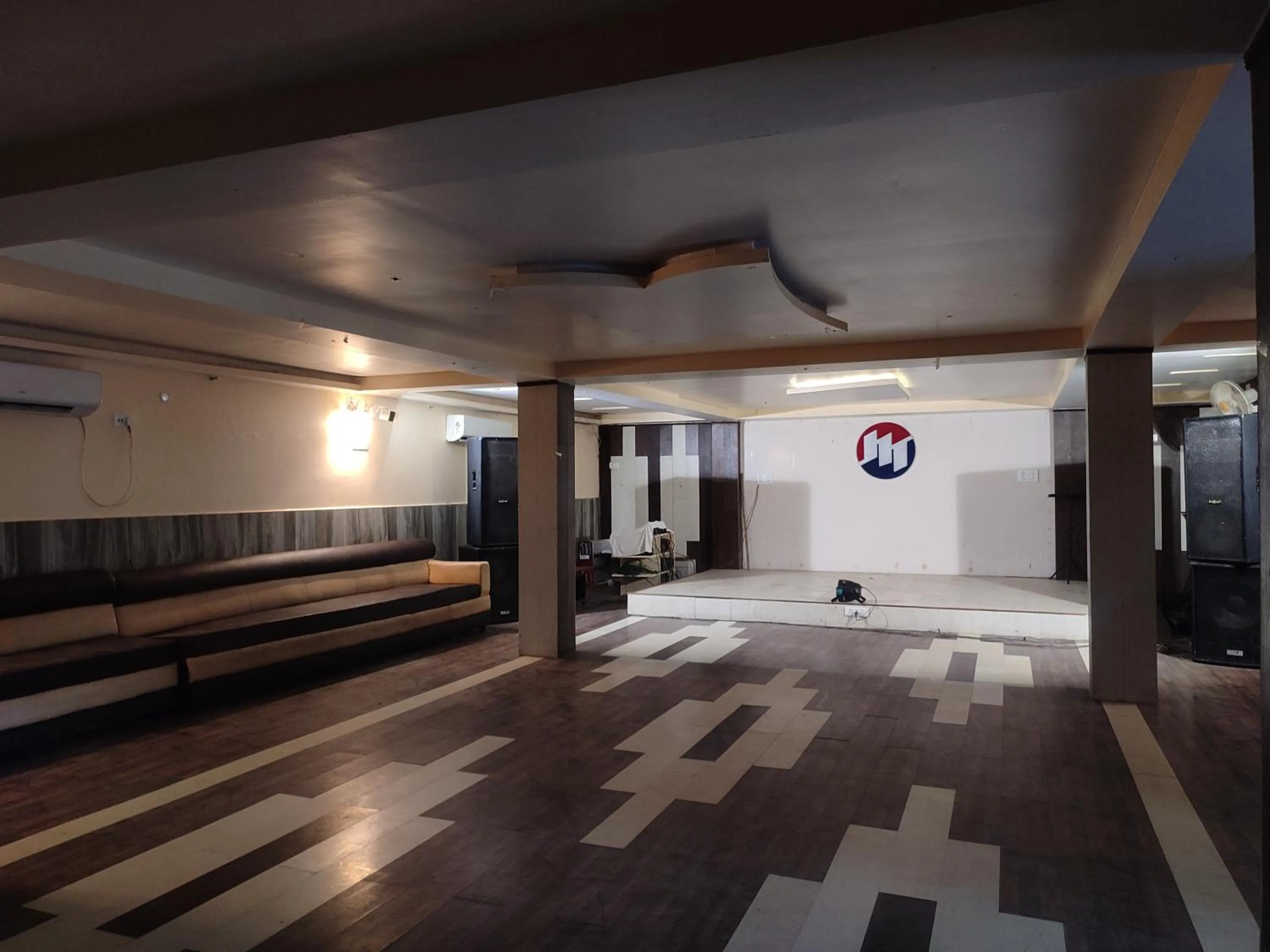 Banquet/Function facilities in Maa Greenary View - A Holiday Resort