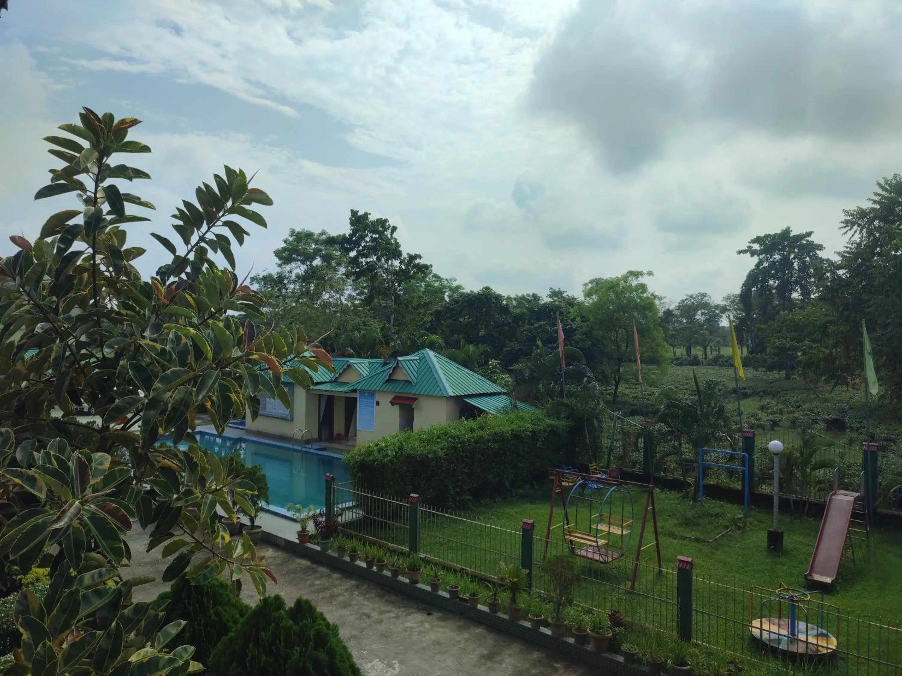 Day in Maa Greenary View - A Holiday Resort