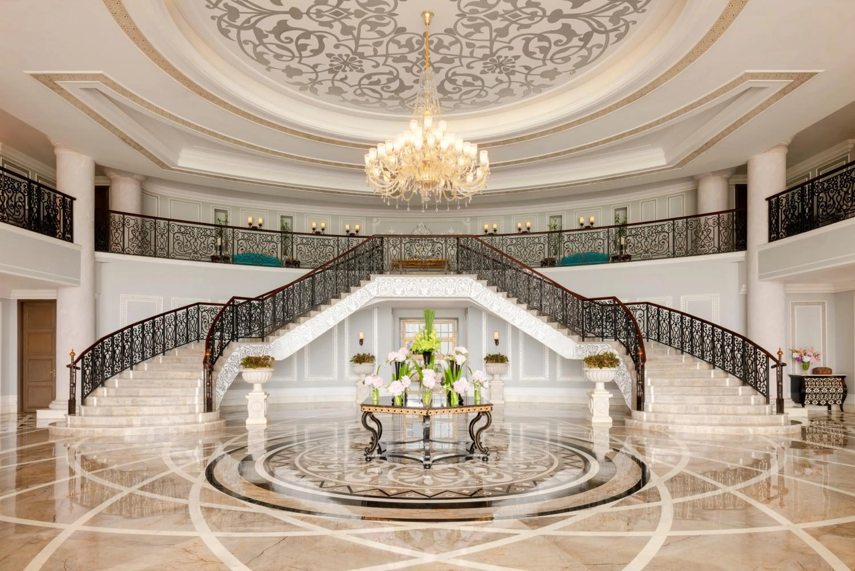 Lobby or reception in Raffles Udaipur