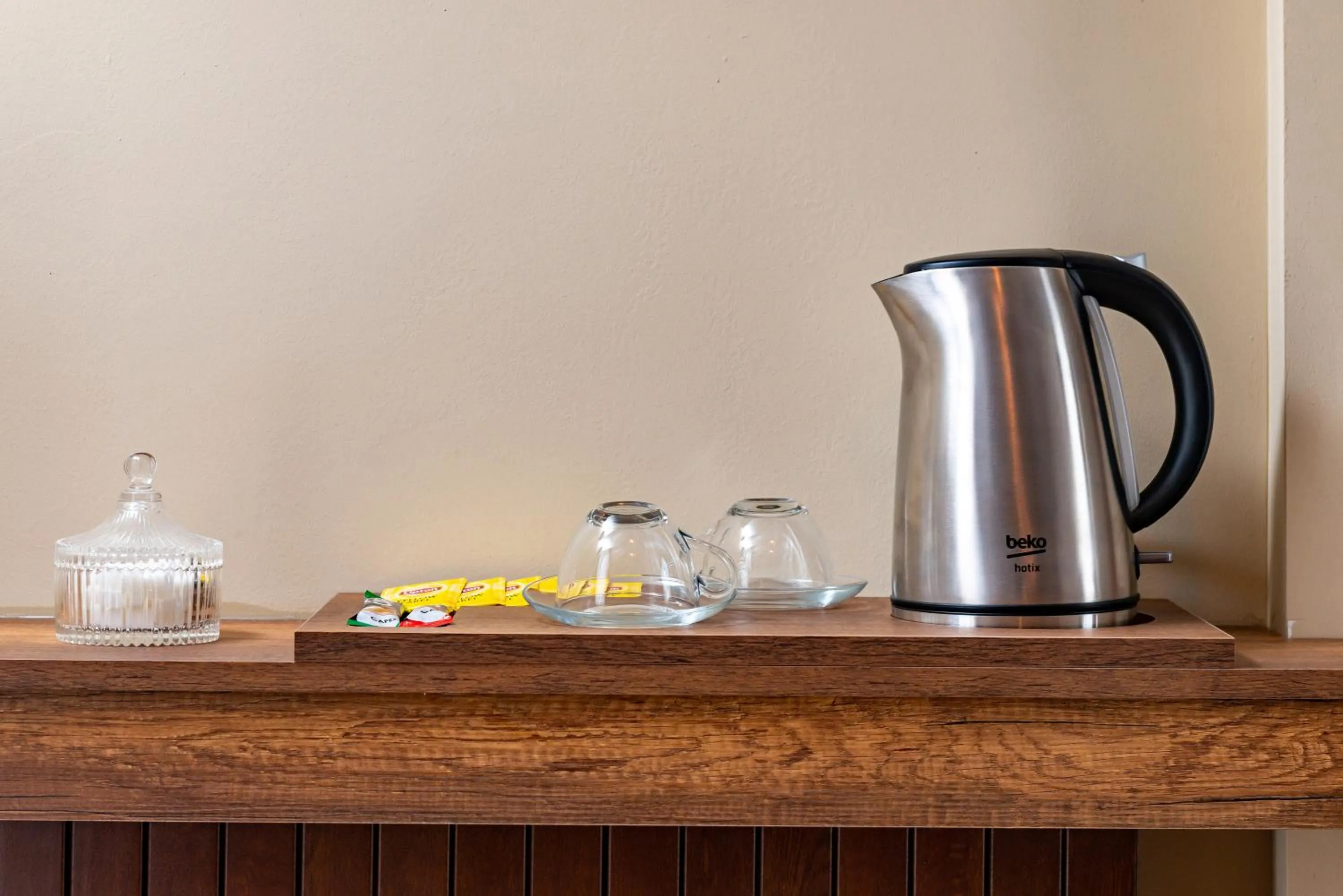 Coffee/tea facilities in The Ottoman