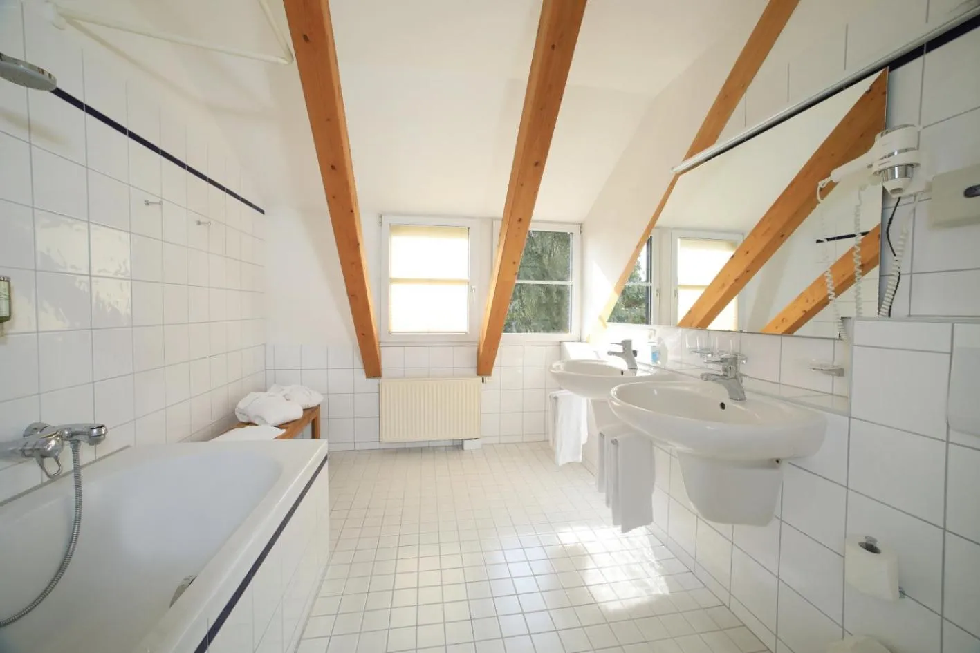 Photo of the whole room in Landidyll Hotel Erbgericht Tautewalde