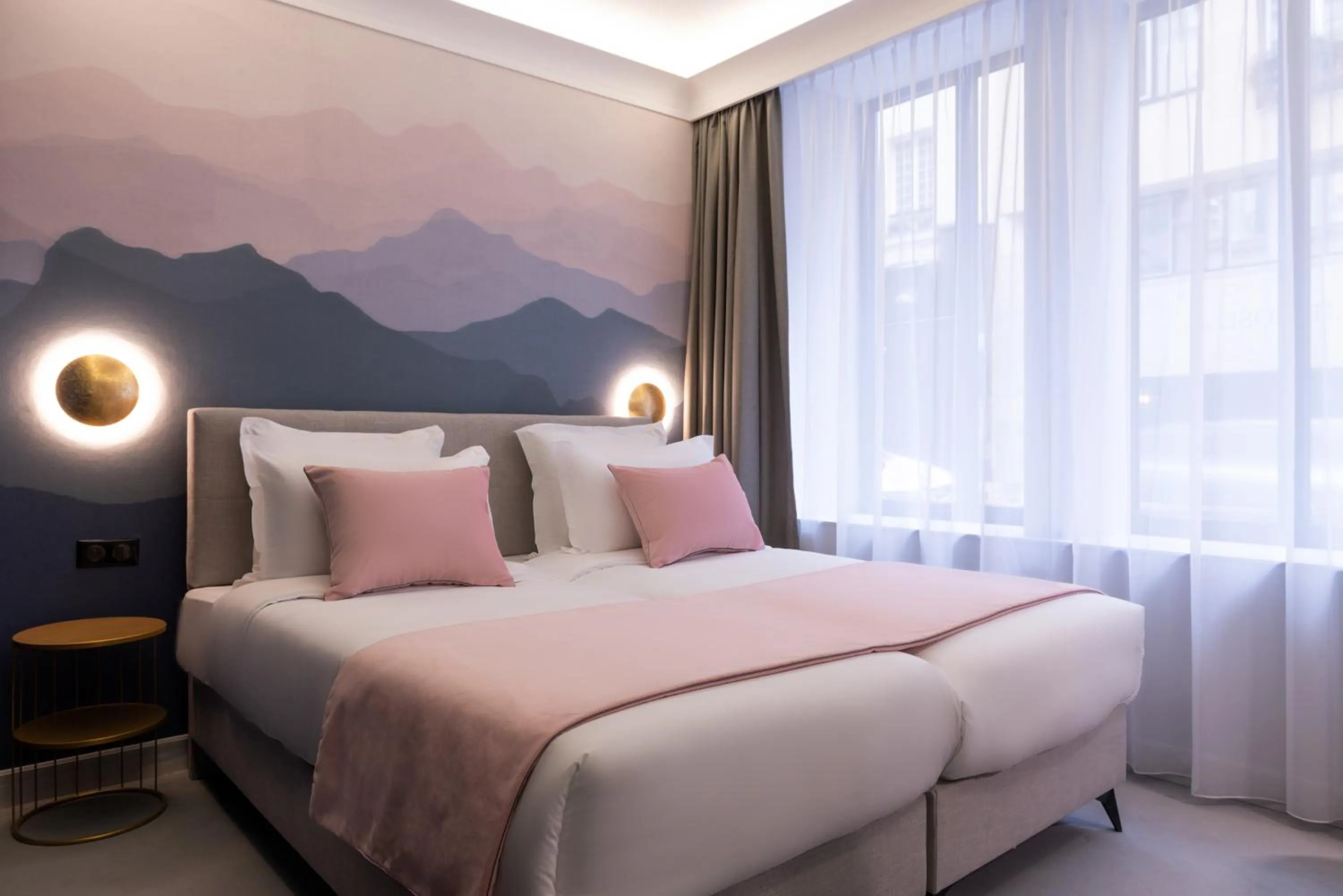 Bed in Hôtel Le Milie Rose