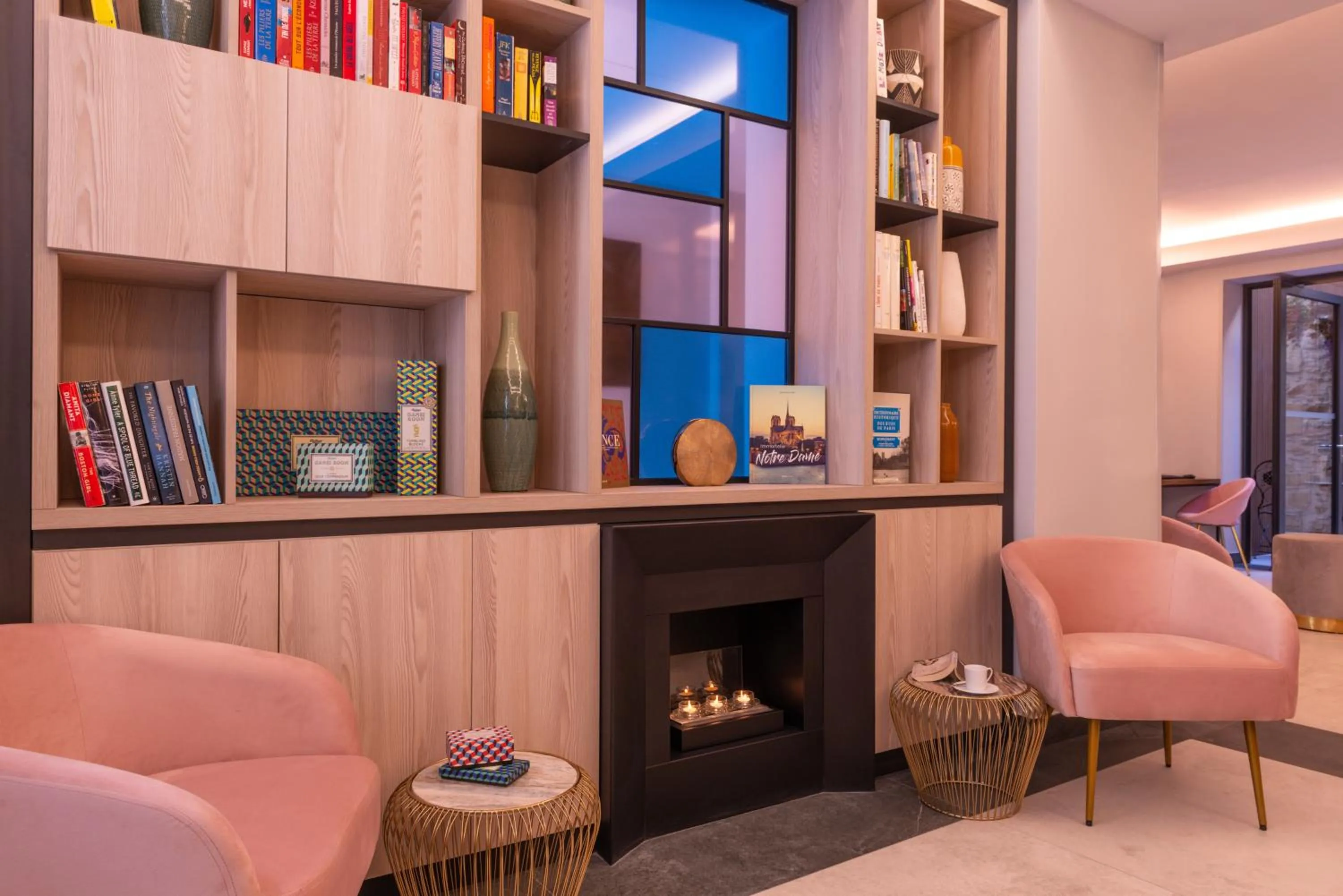 Seating area in Hôtel Le Milie Rose