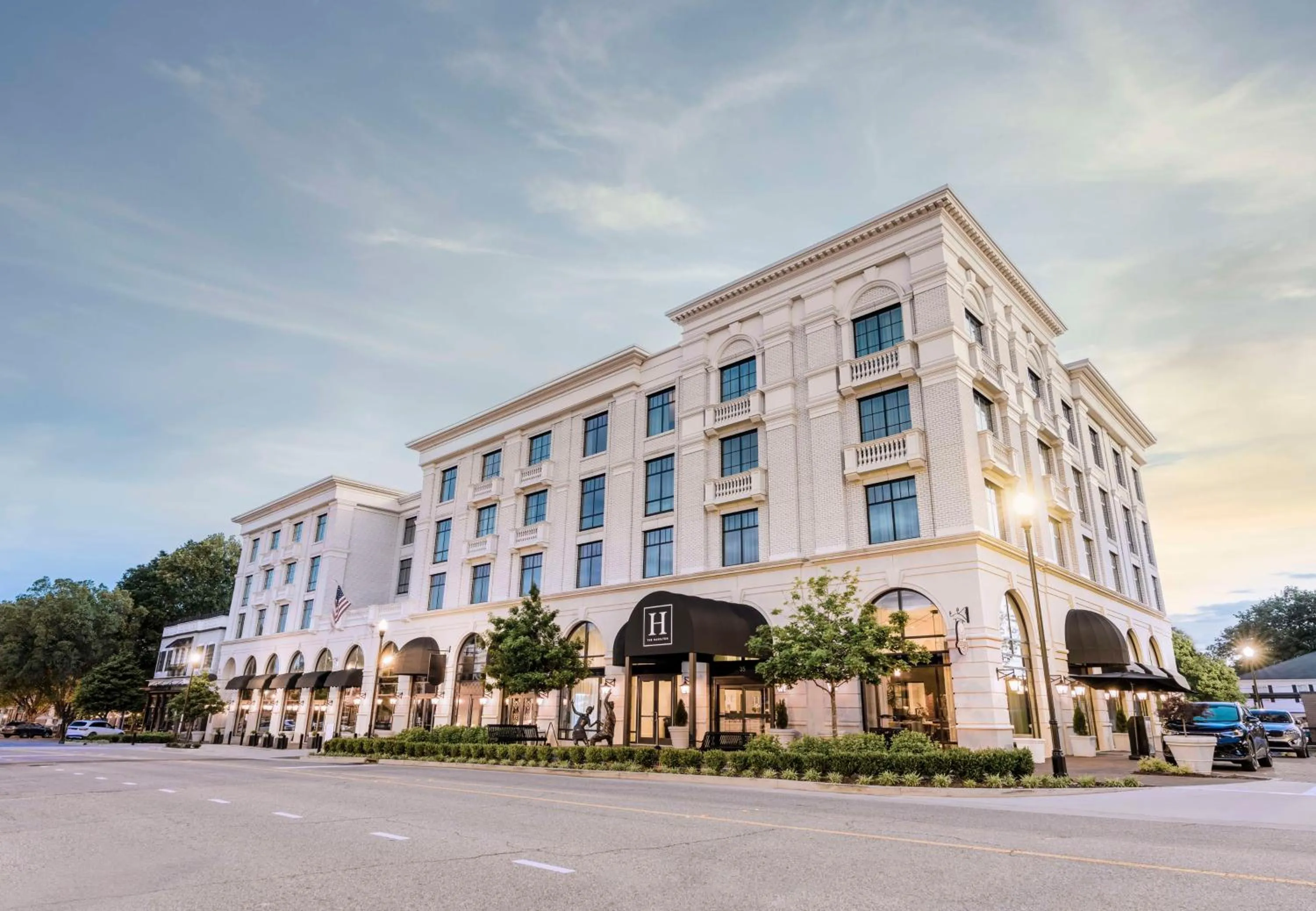 The Hamilton Alpharetta, Curio Collection By Hilton