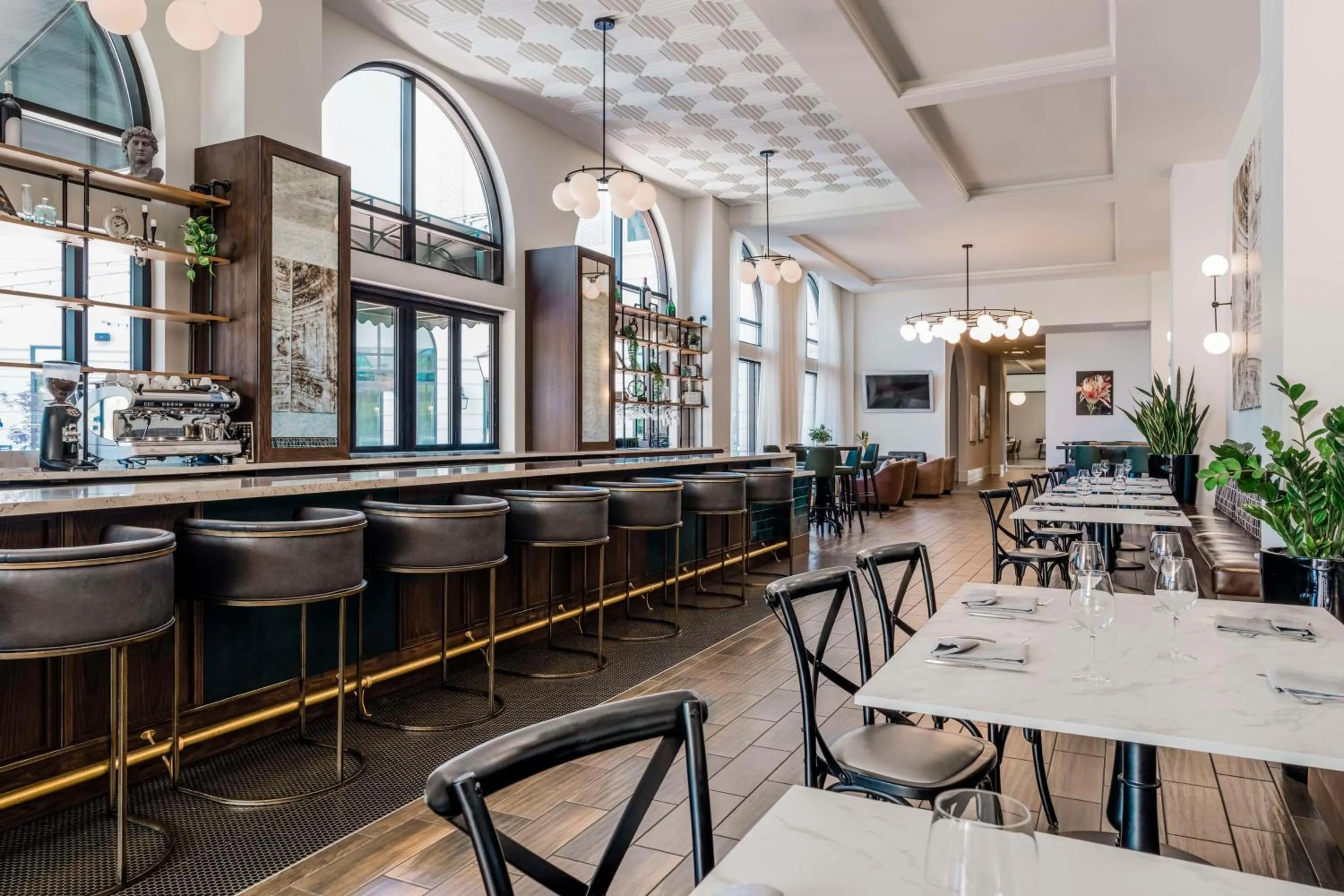 Restaurant/places to eat in The Hamilton Alpharetta, Curio Collection By Hilton