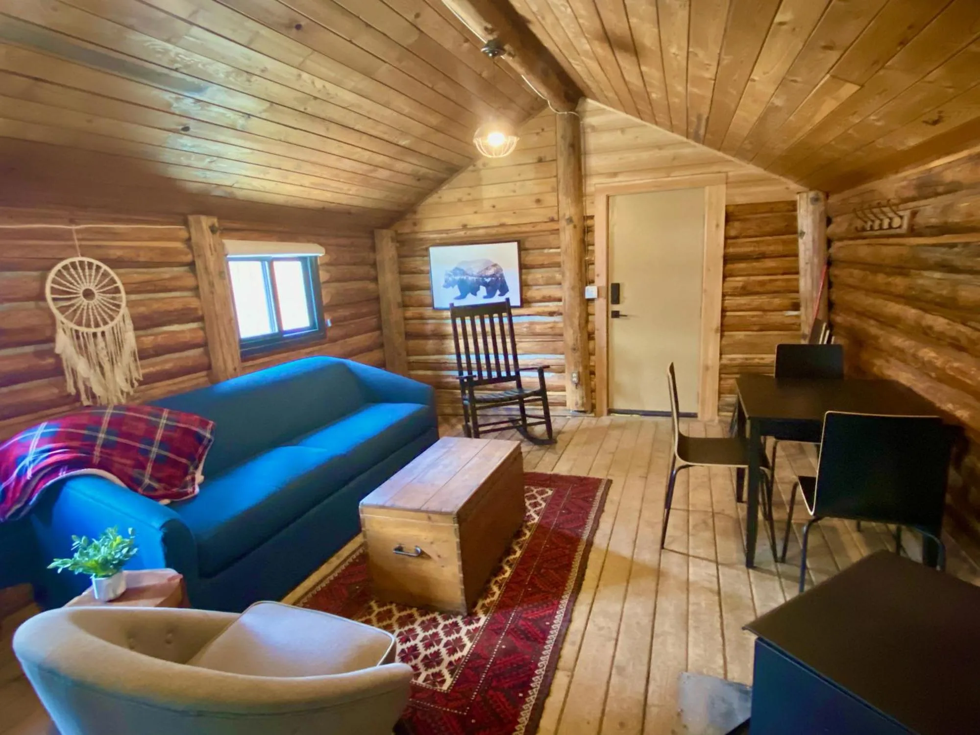 Seating area in Chute Lake Lodge