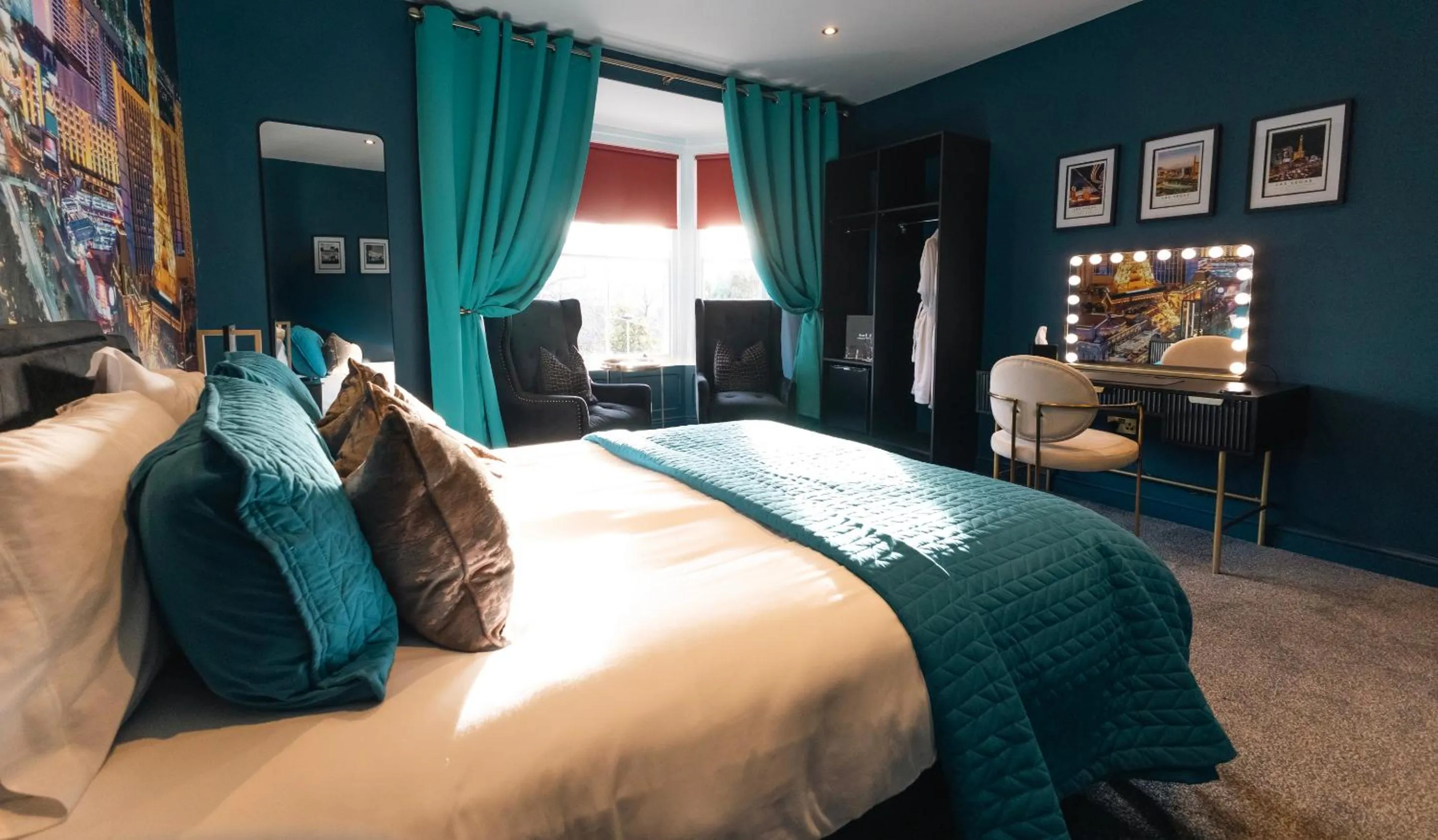 Bedroom, Bed in St Hildas Complex