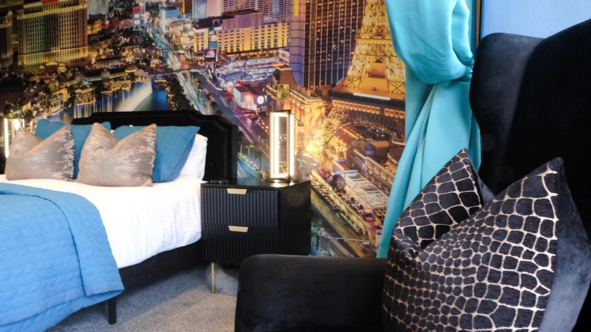 Bedroom, Bed in St Hildas Complex