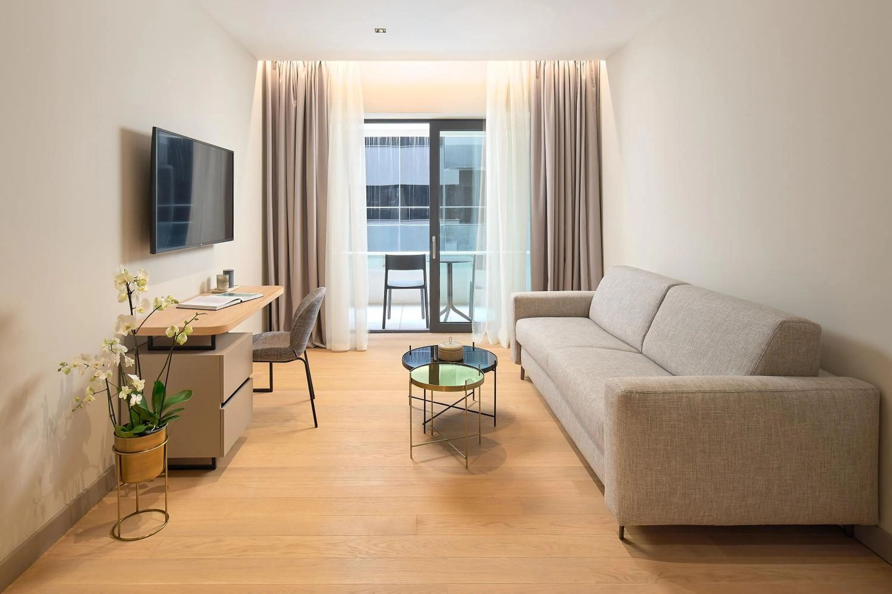 TV and multimedia in Boutique Hotel Porto