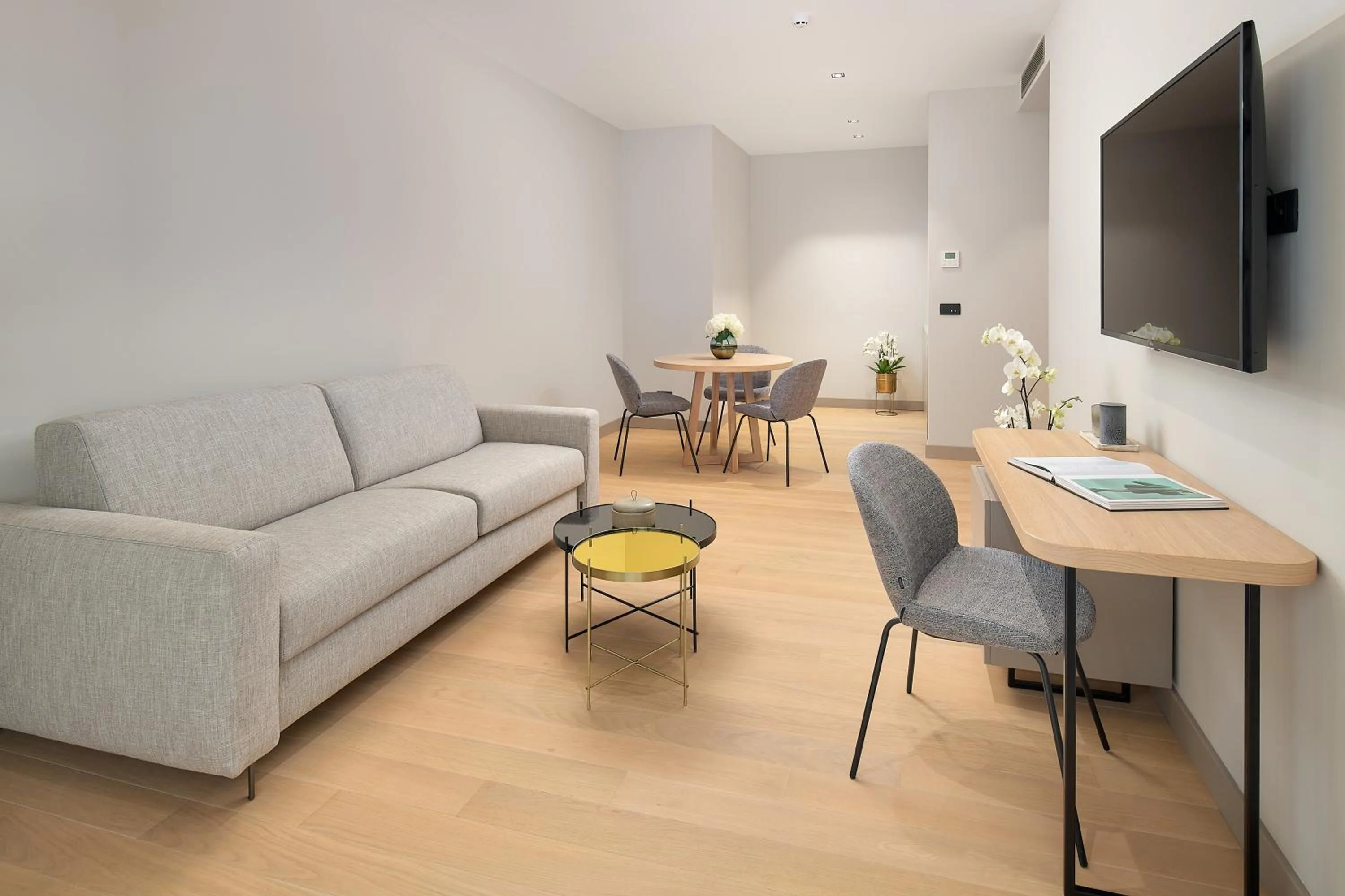 TV and multimedia in Boutique Hotel Porto