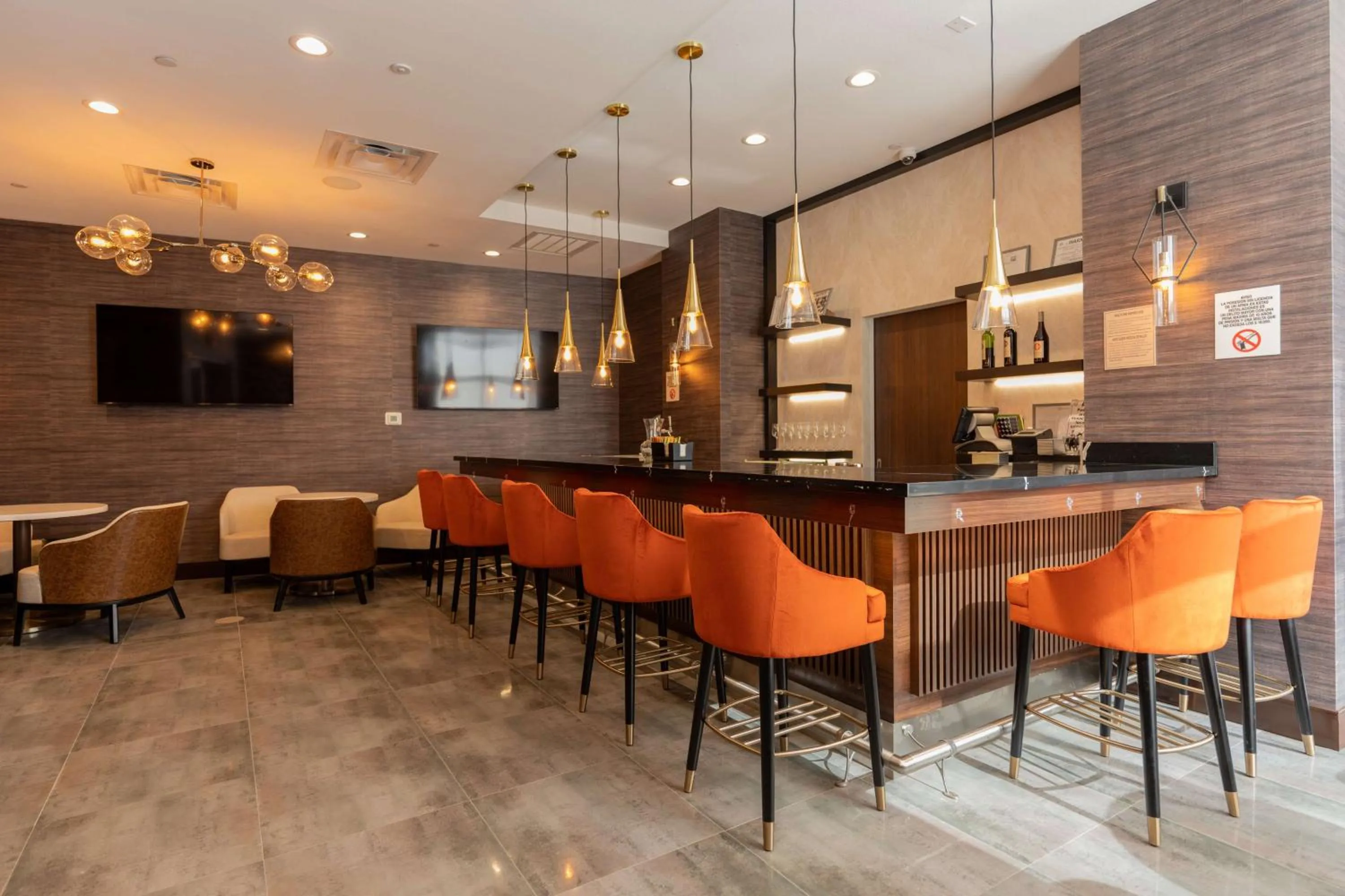 Lounge or bar in Hampton Inn & Suites Sugar Land, Tx