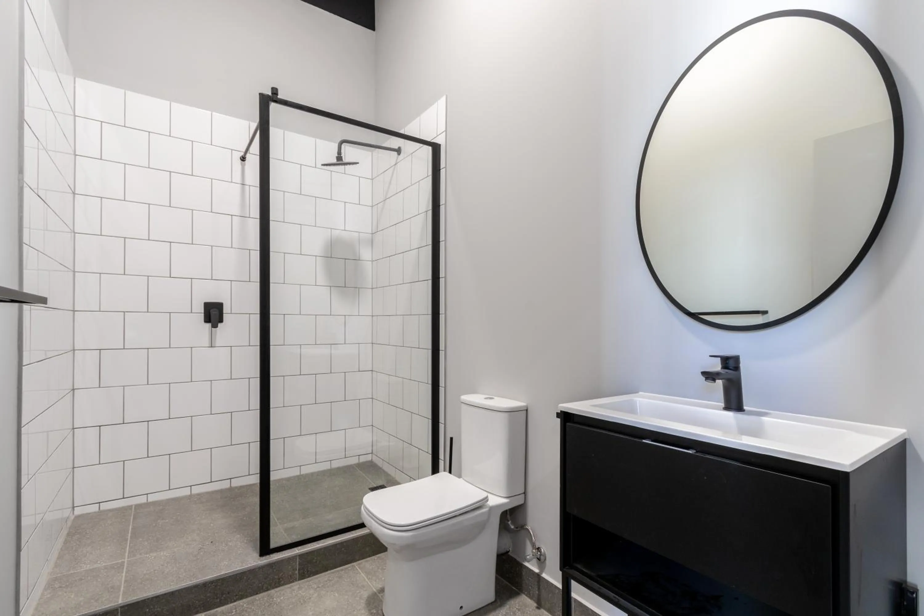 Shower in BlackBrick Cape Town Foreshore