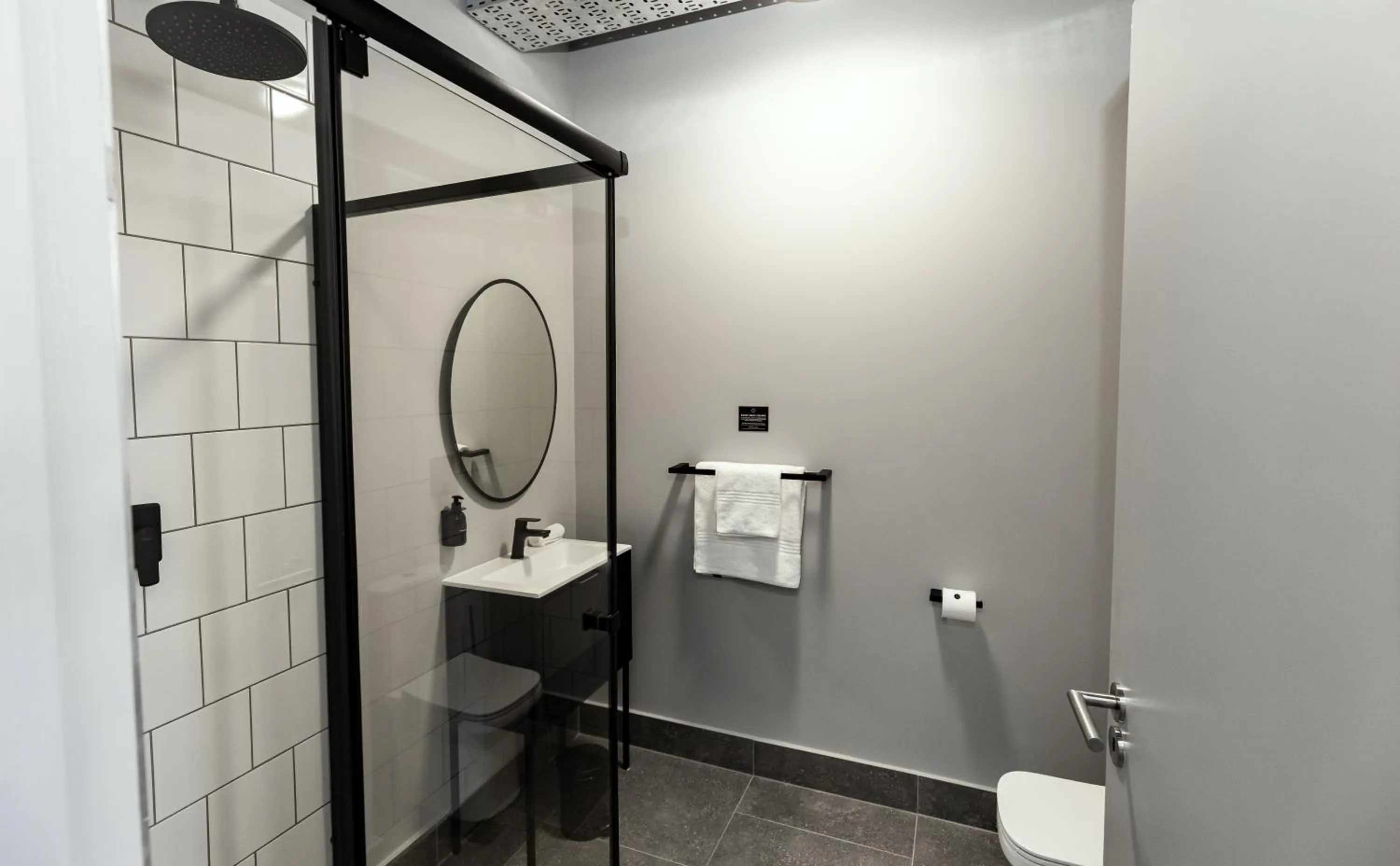 Bathroom in BlackBrick Cape Town Foreshore