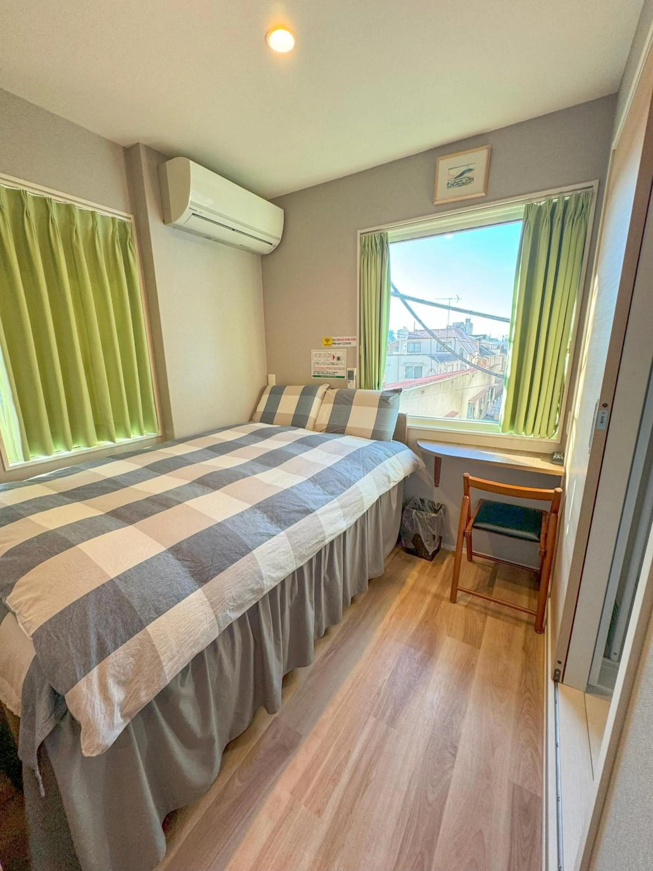 Bed in SHINJUKU WARM HOUSE