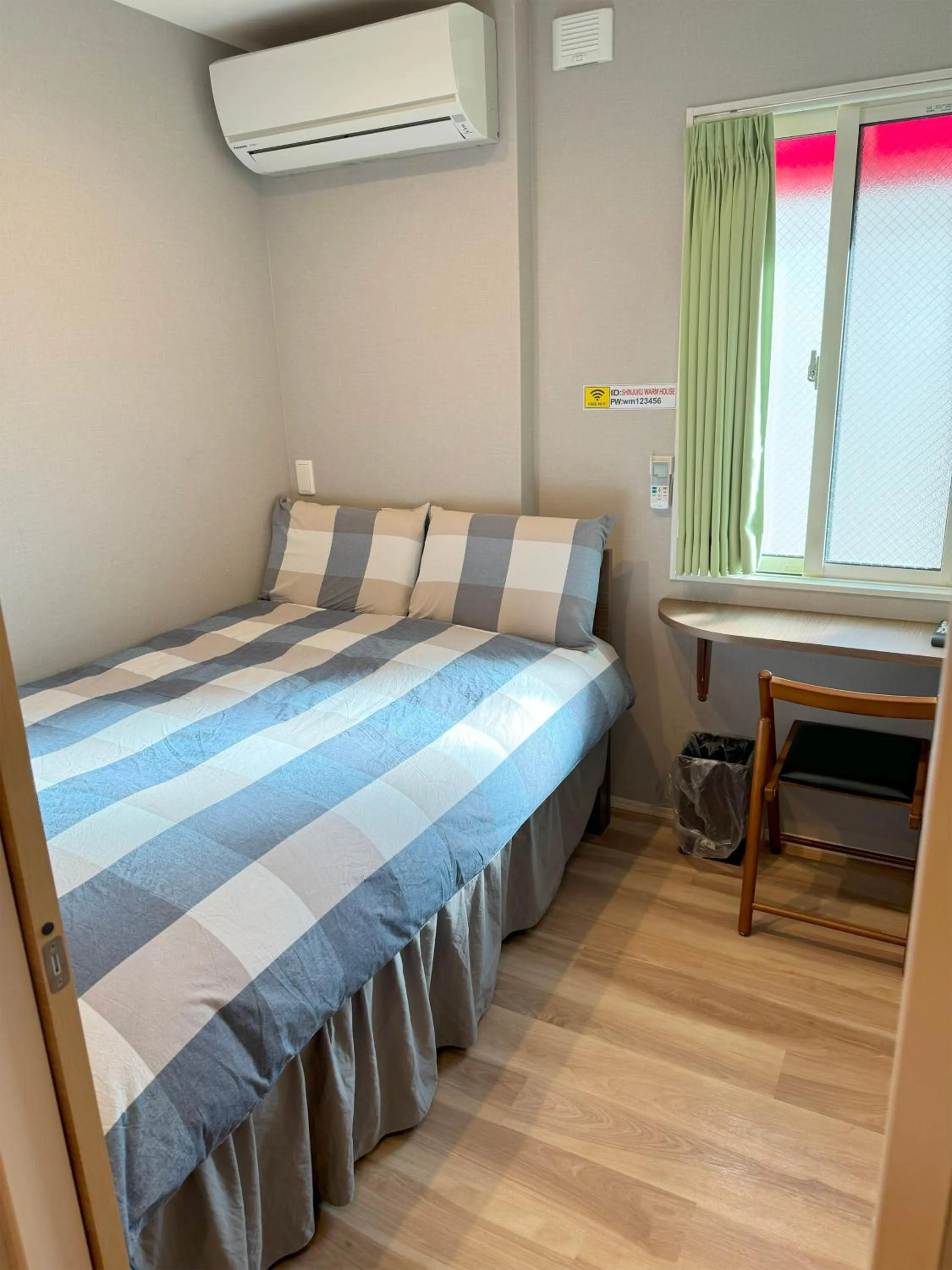 Bed in SHINJUKU WARM HOUSE