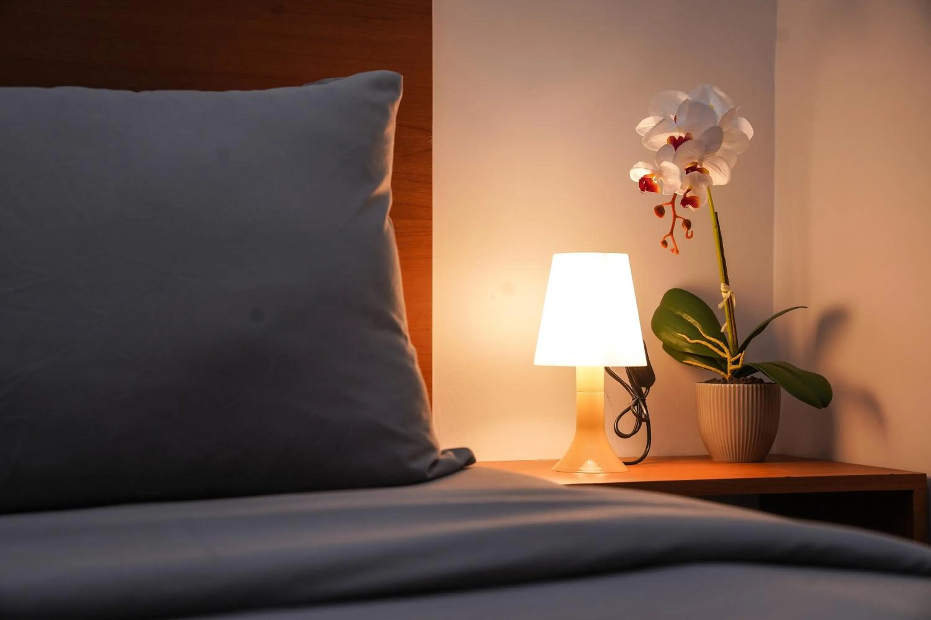 Bed in DENZ Express Bintaro