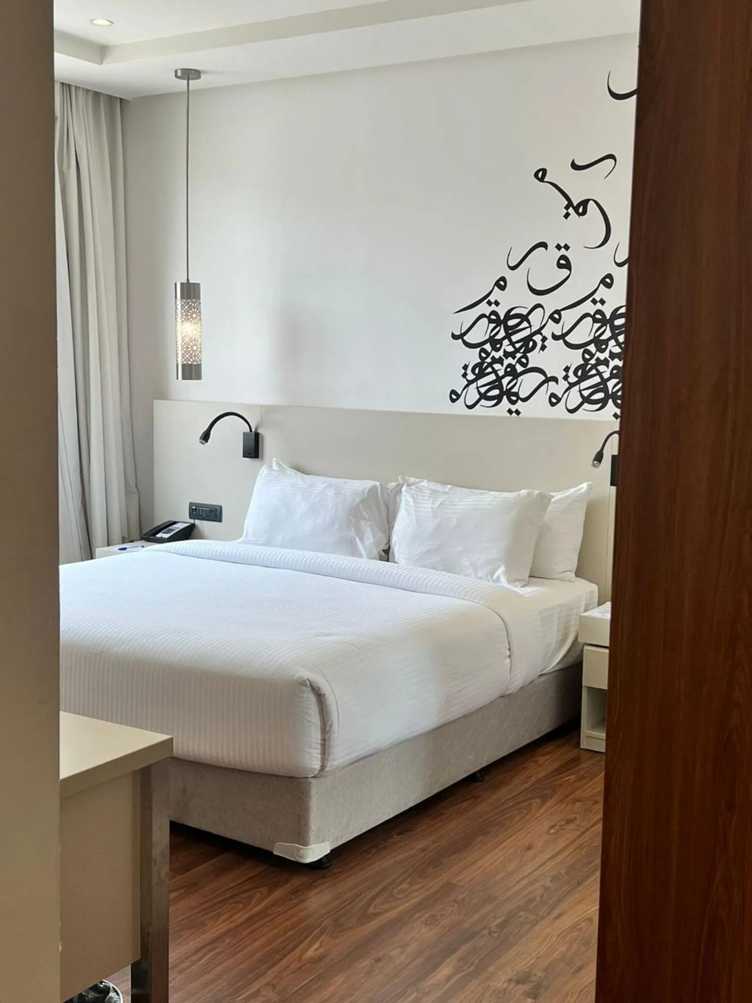 Bed in Qamar Hotel Jeddah