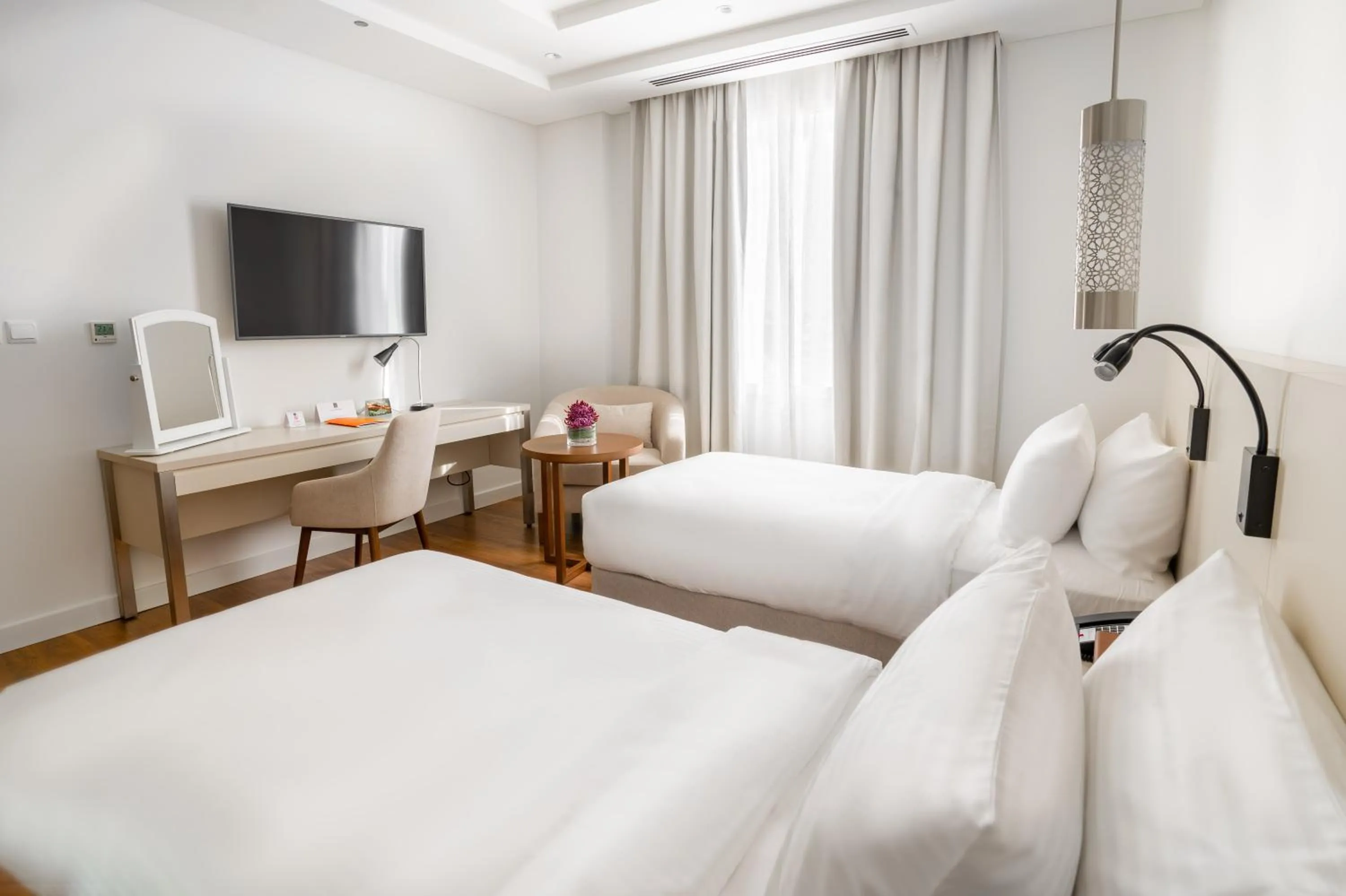 Photo of the whole room, Bed in Qamar Hotel Jeddah