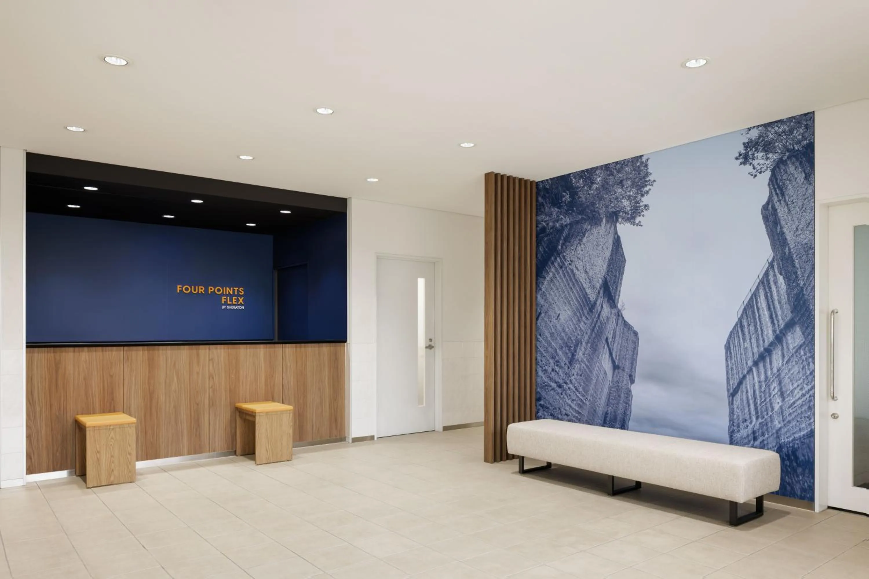 Lobby or reception in UNIZO INN Express Utsunomiya