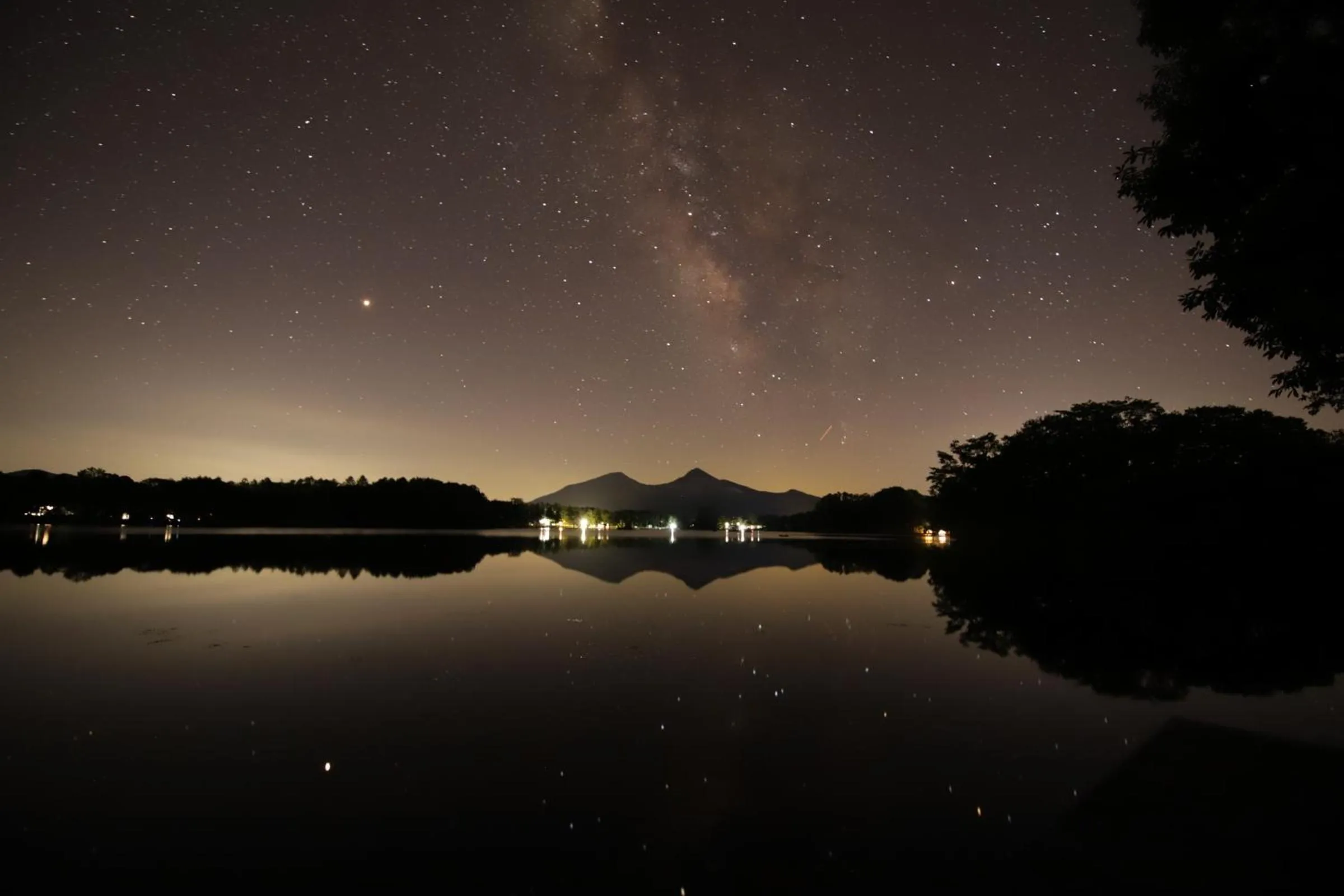 Property building in Lakeside Hotels Kuore