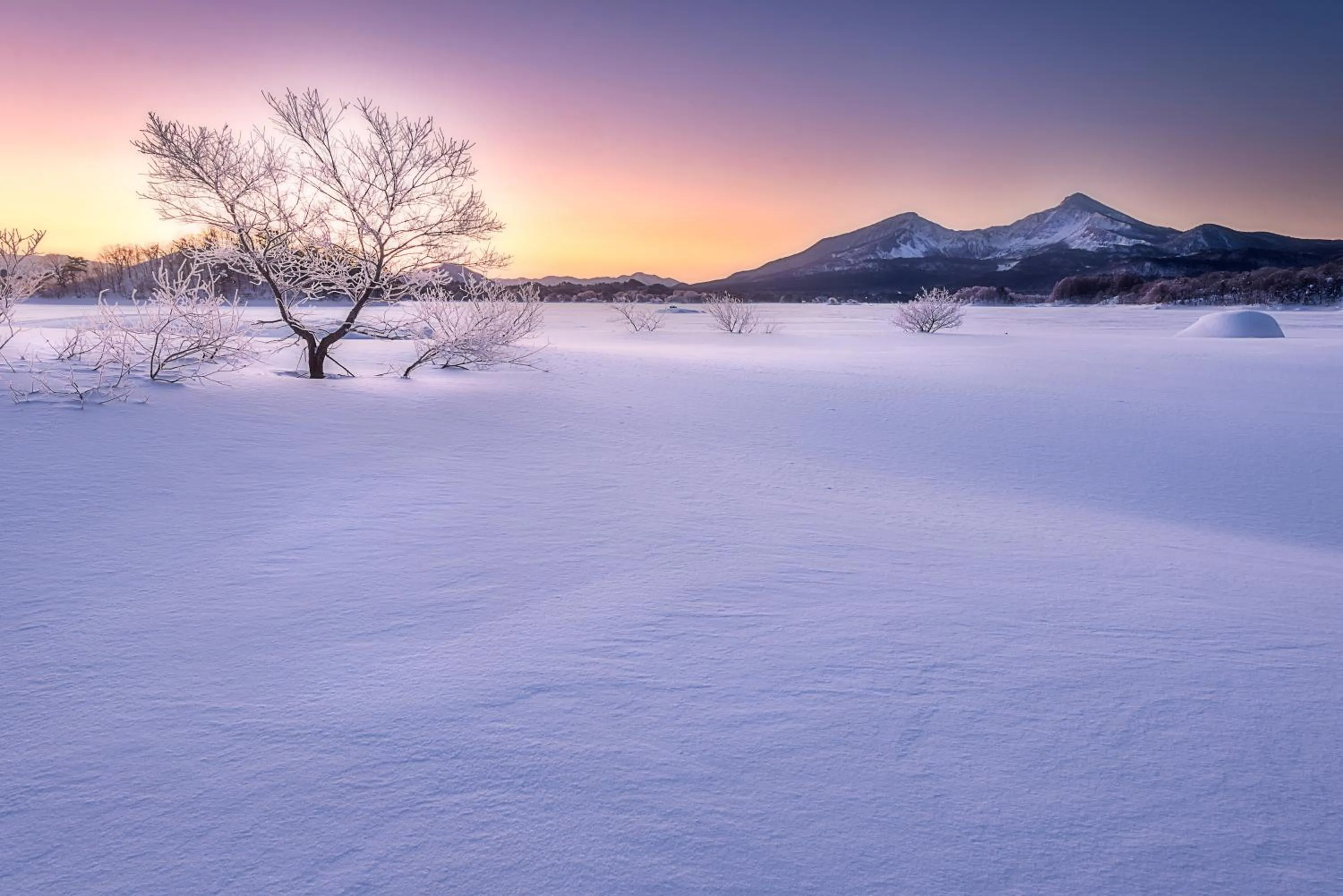 Natural landscape in Lakeside Hotels Kuore