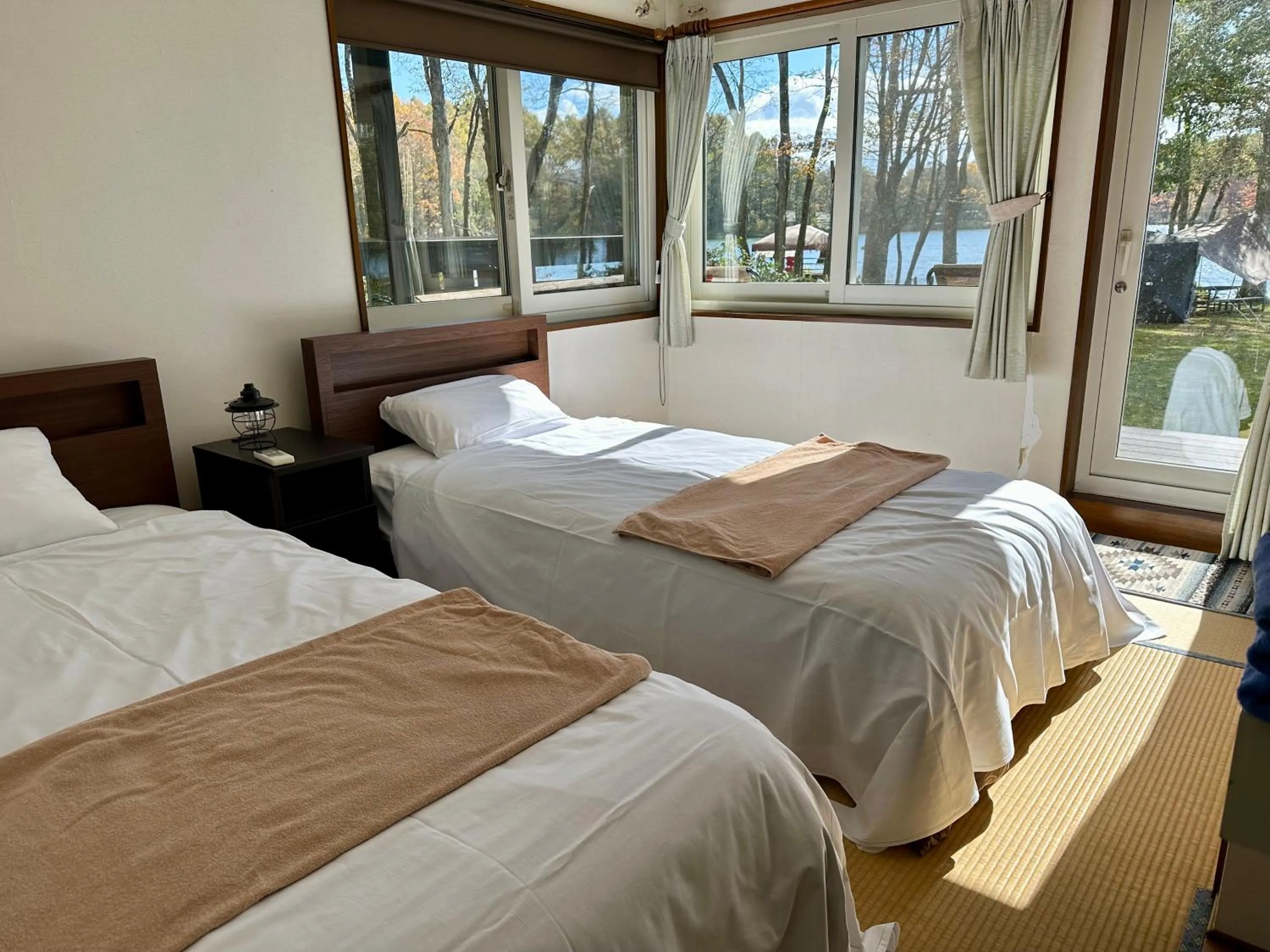 Photo of the whole room, Bed in Lakeside Hotels Kuore