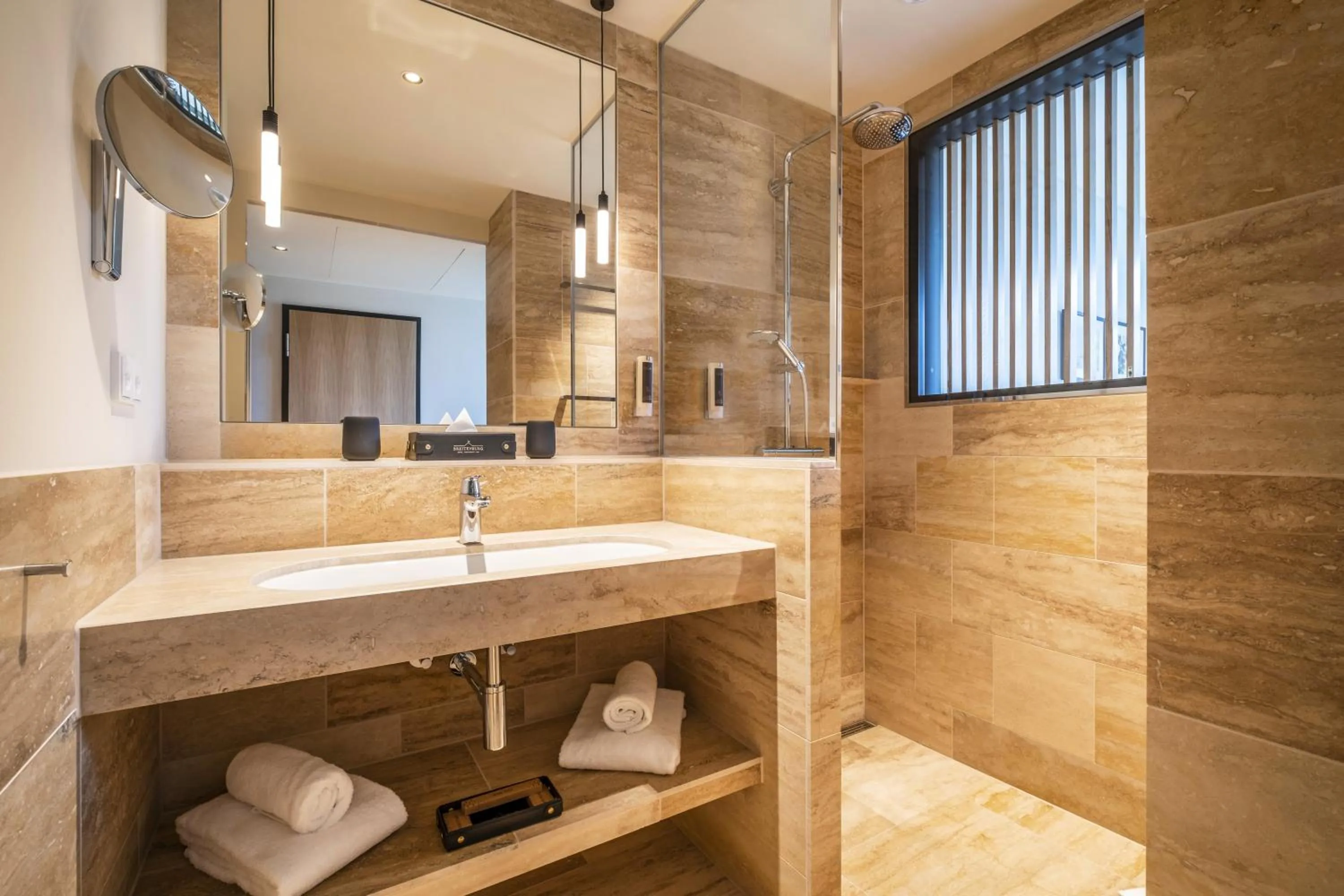 Bathroom in Hotel Breitenburg