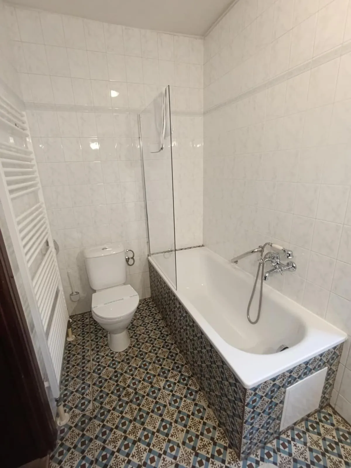 Hotel Salamander - Garni